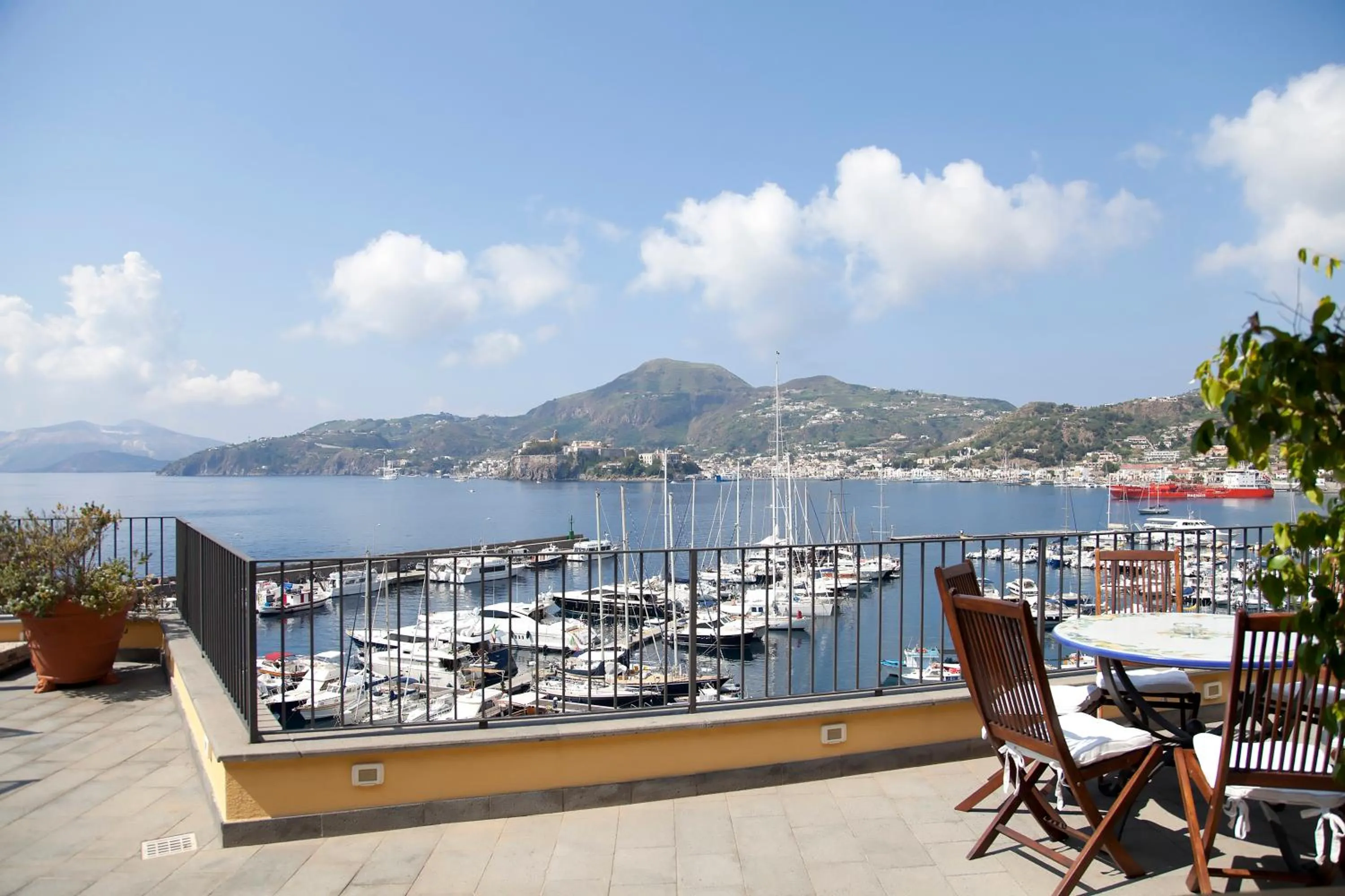 Photo of the whole room in Hotel A Pinnata