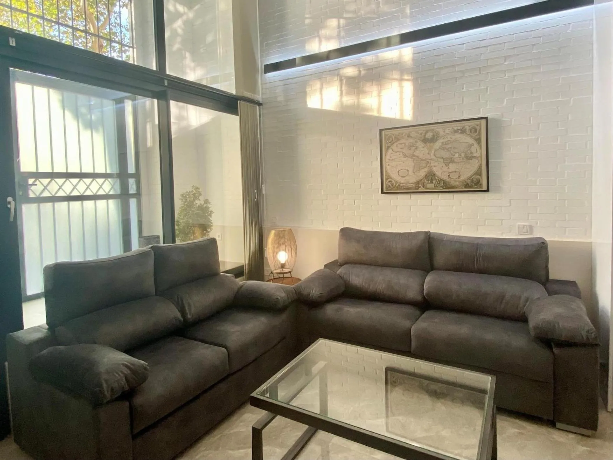 Tr3 aparcamiento incluido familias loft almirante
