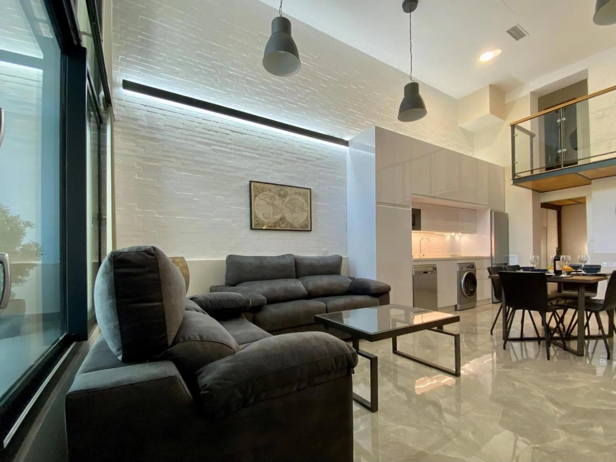 Tr3 aparcamiento incluido familias loft almirante