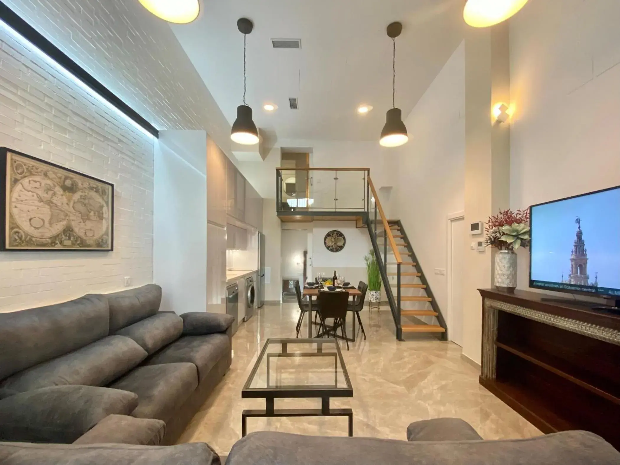 Tr3 aparcamiento incluido familias loft almirante Tr3 aparcamiento incluido familias loft almirante