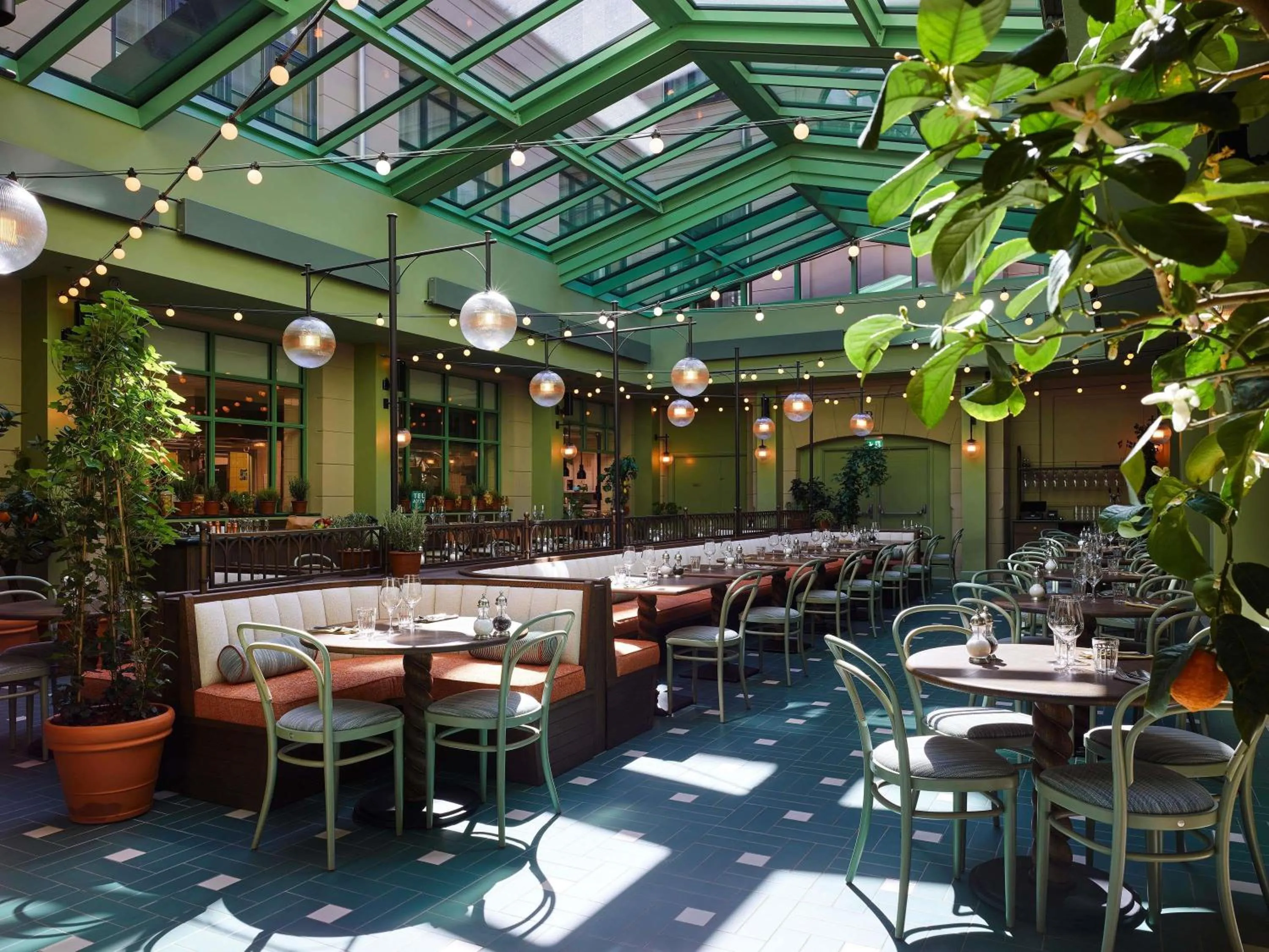 Restaurant/places to eat in 25hours Hotel Indre By