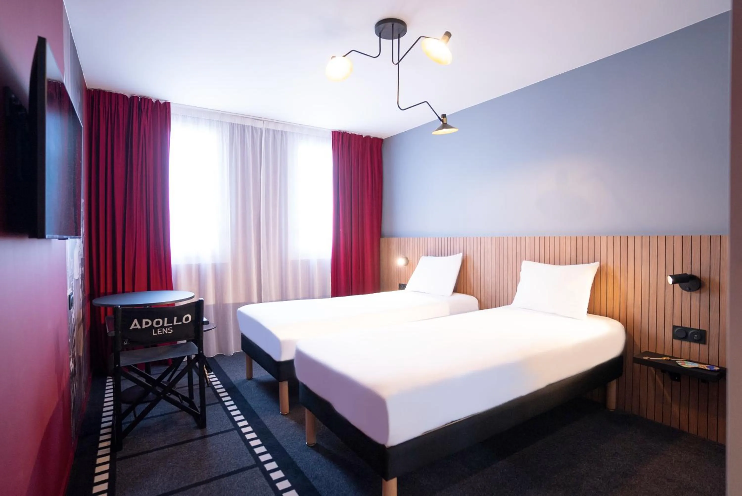 Photo of the whole room, Bed in ibis Styles Lens Centre Gare