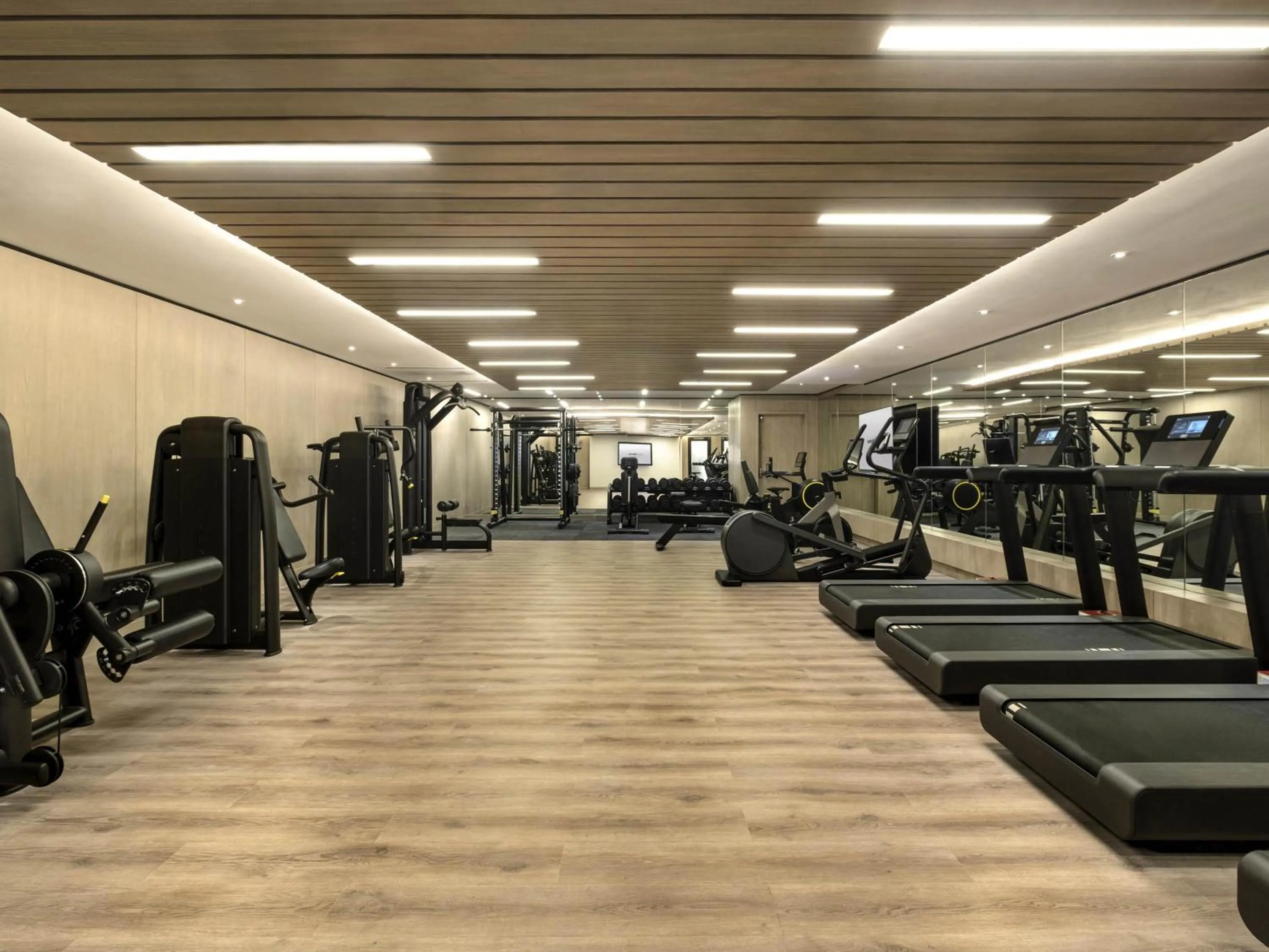 Fitness centre/facilities in Swissôtel Clark Philippines