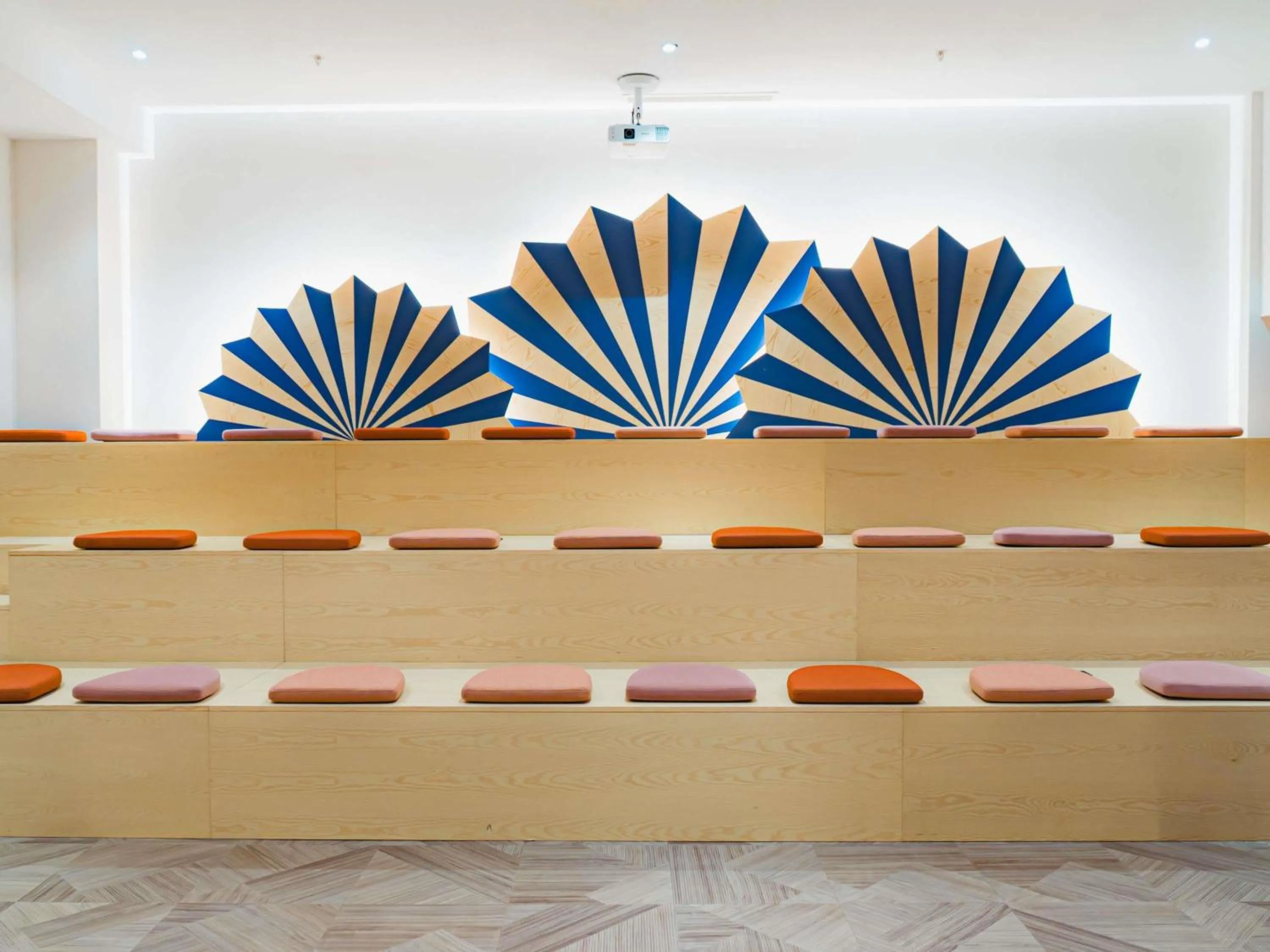 Meeting/conference room in Ibis Styles Sevilla City Santa Justa