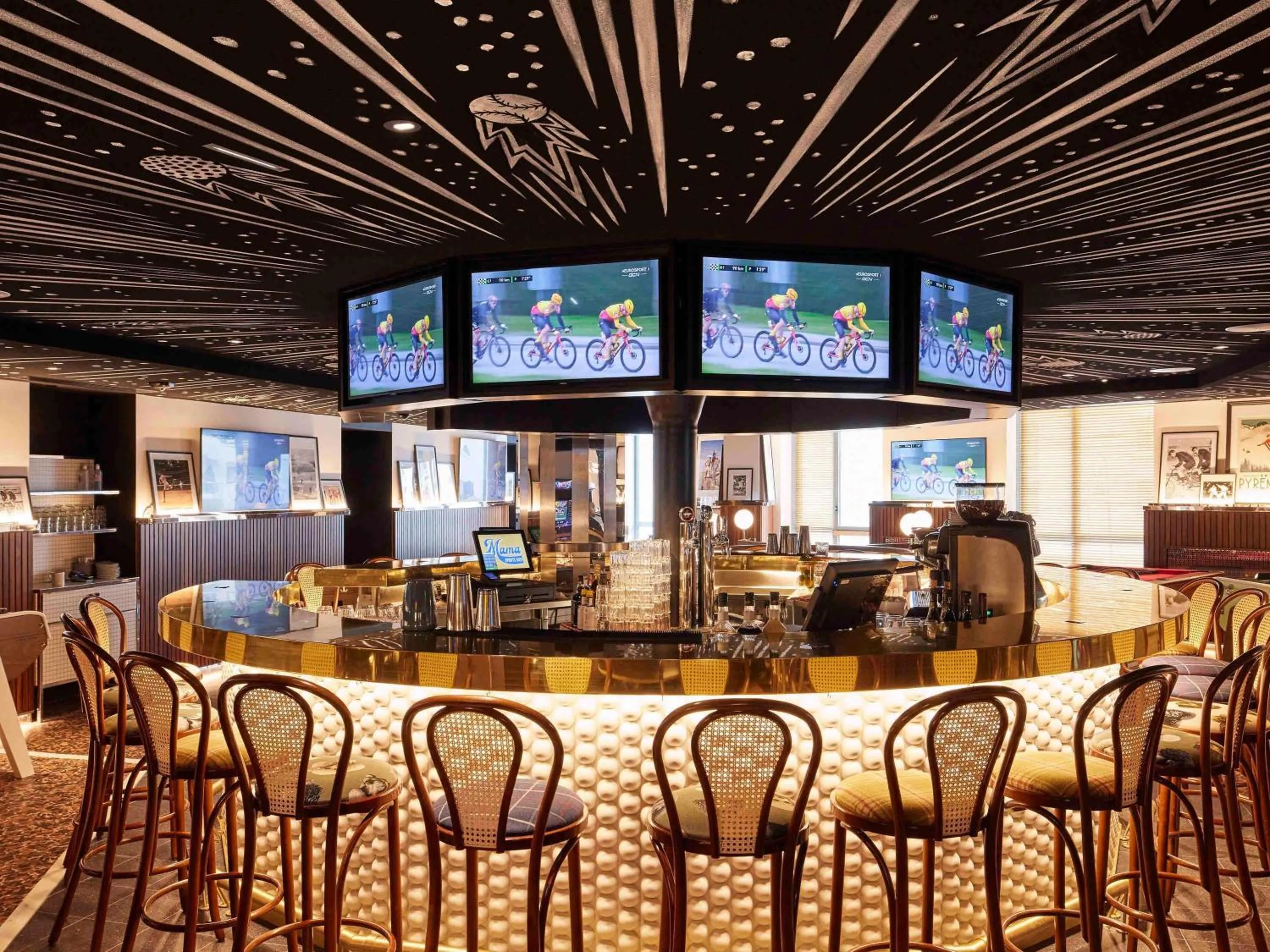 Property building in Mama Shelter Paris La Défense