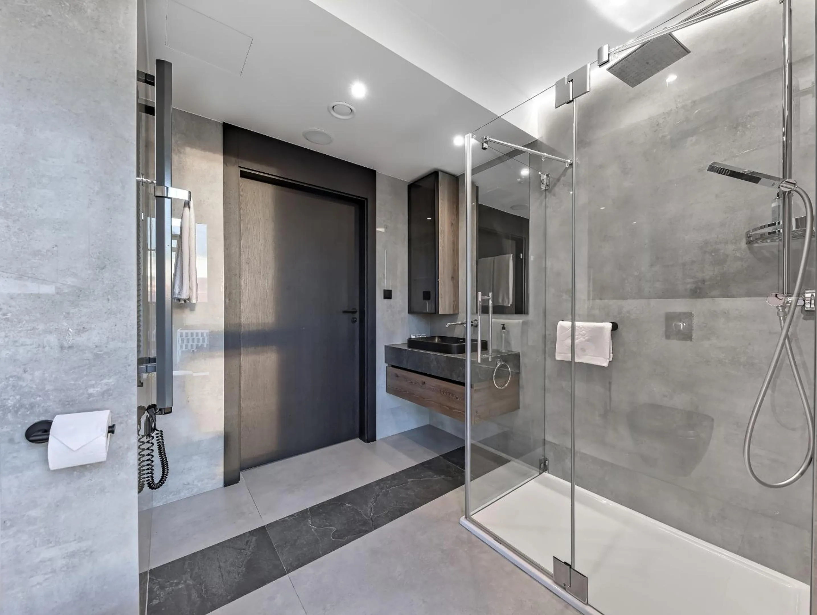 Bathroom in Focus Hotel Premium Warszawa