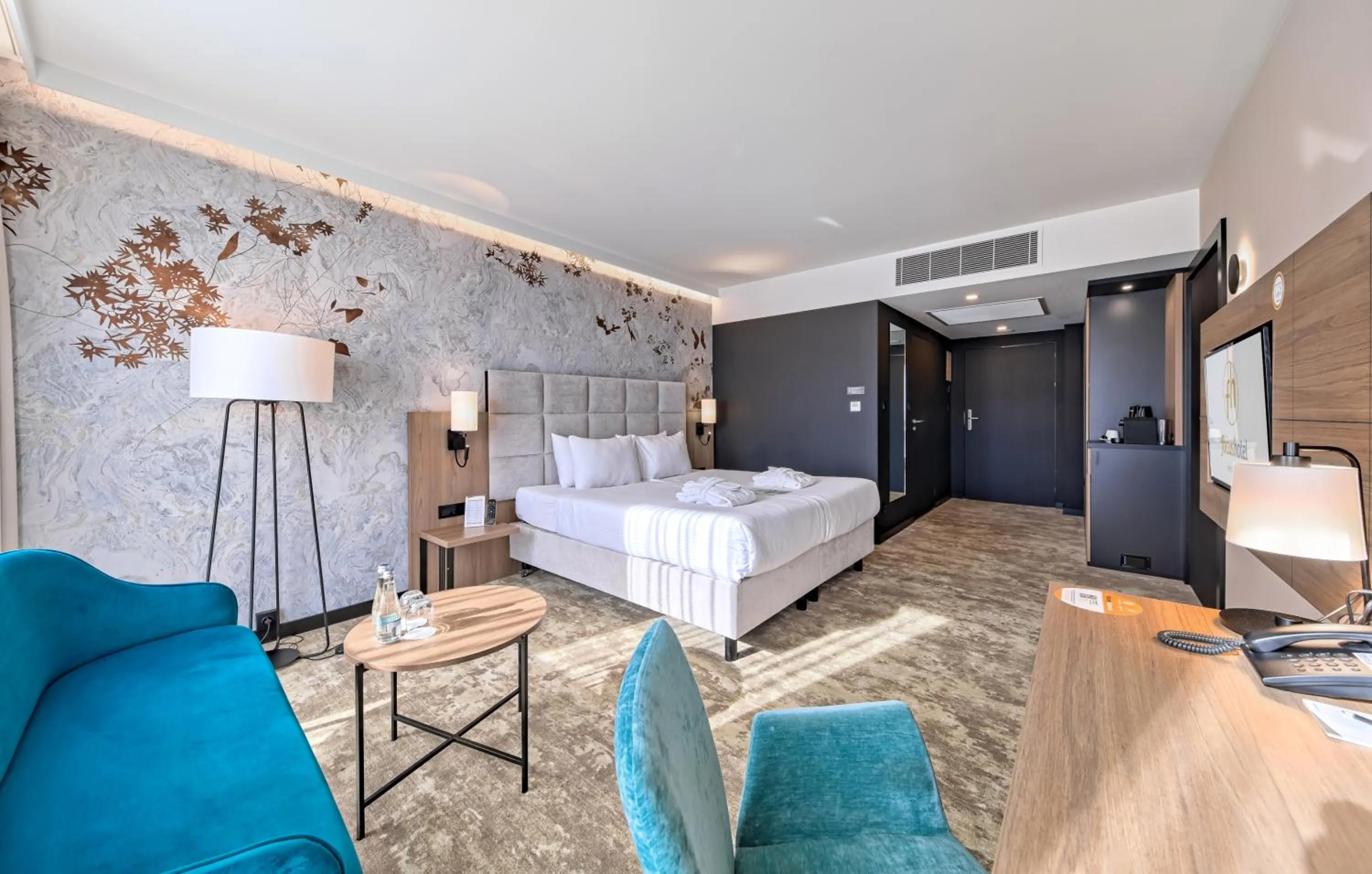 Photo of the whole room, Bed in Focus Hotel Premium Warszawa