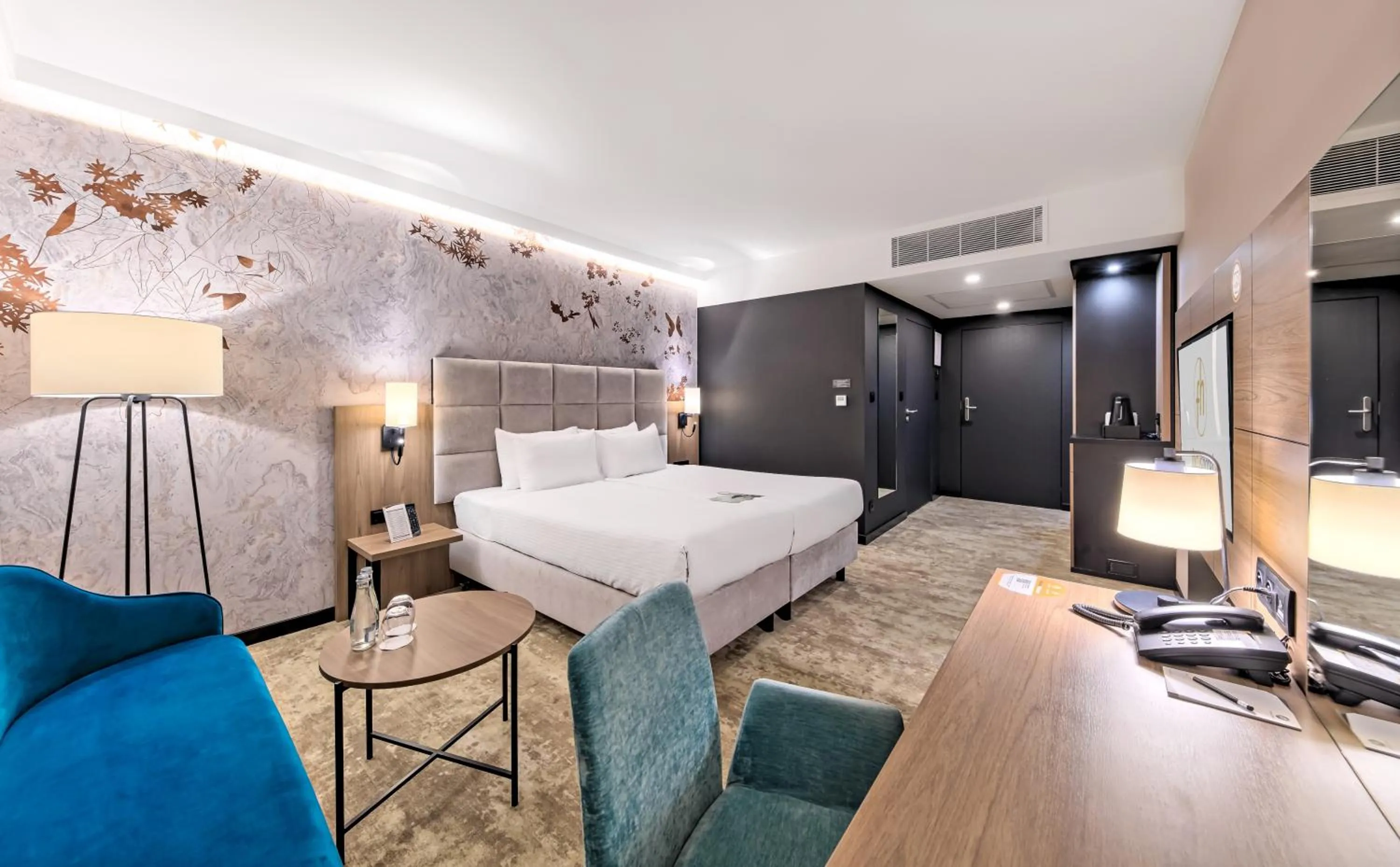 Photo of the whole room, Bed in Focus Hotel Premium Warszawa