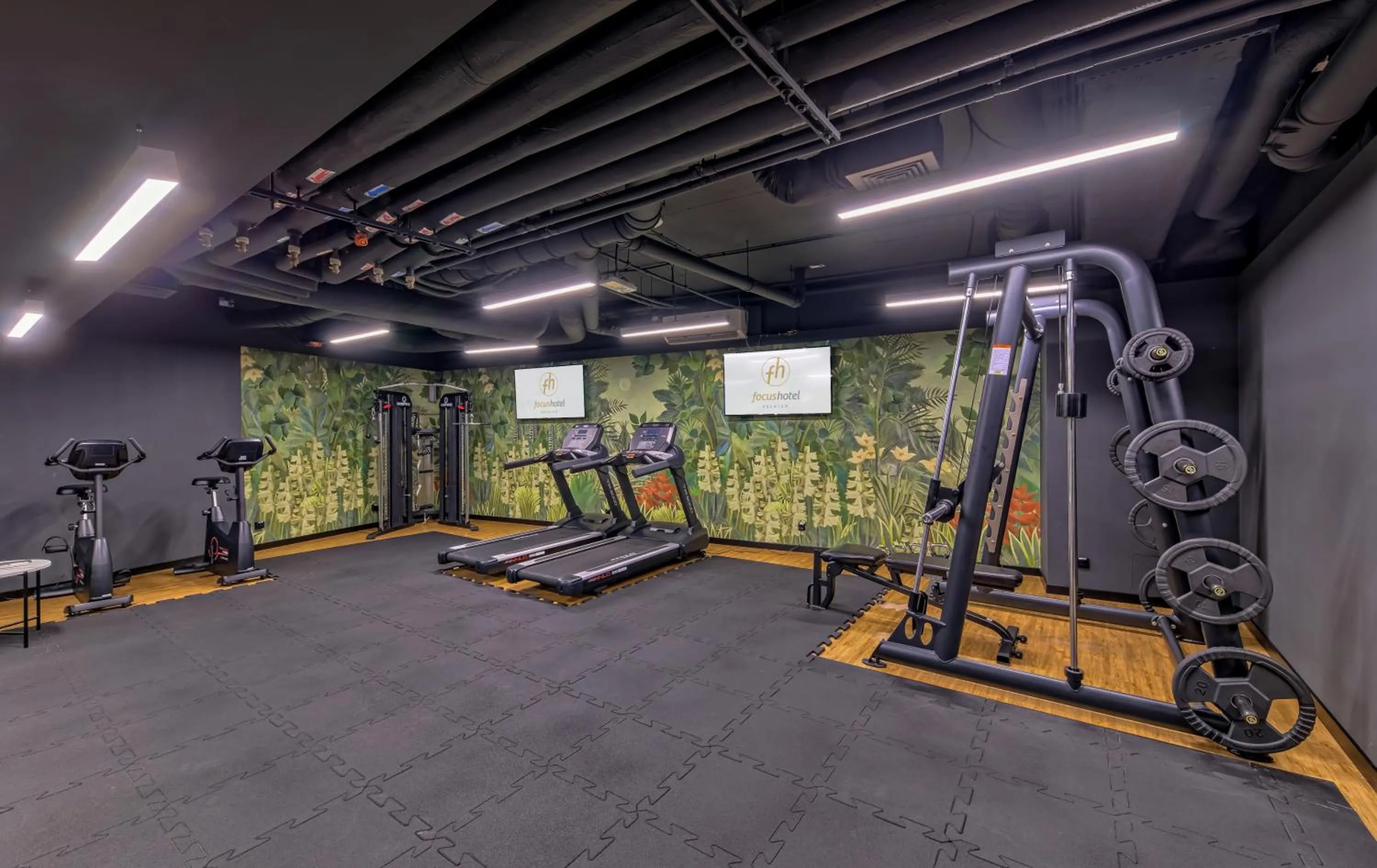 Sports in Focus Hotel Premium Warszawa