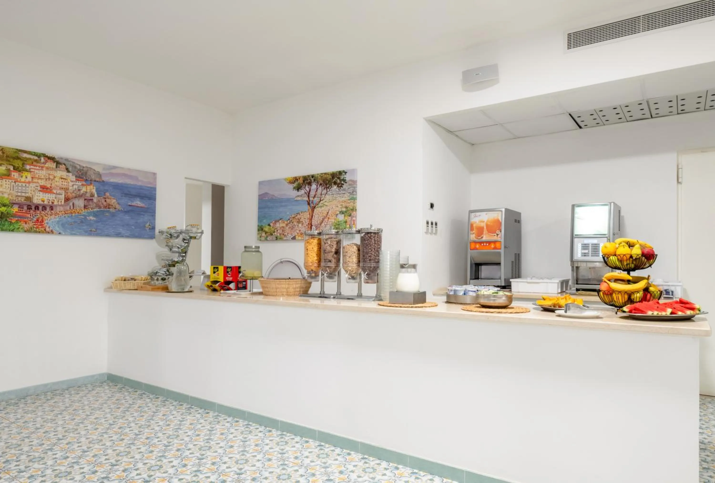 Breakfast in Hotel Britannia