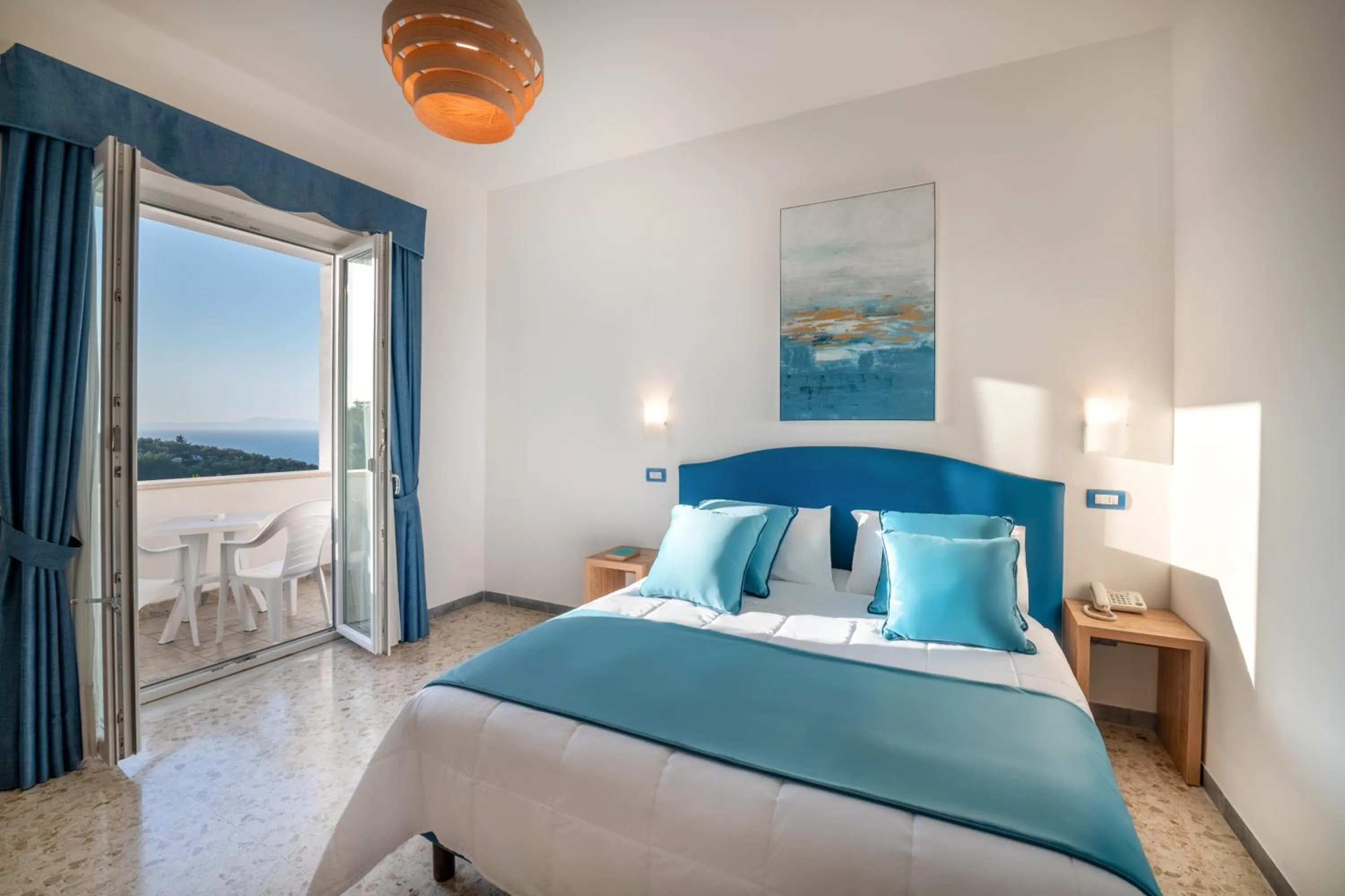 Bedroom, Bed in Hotel Britannia