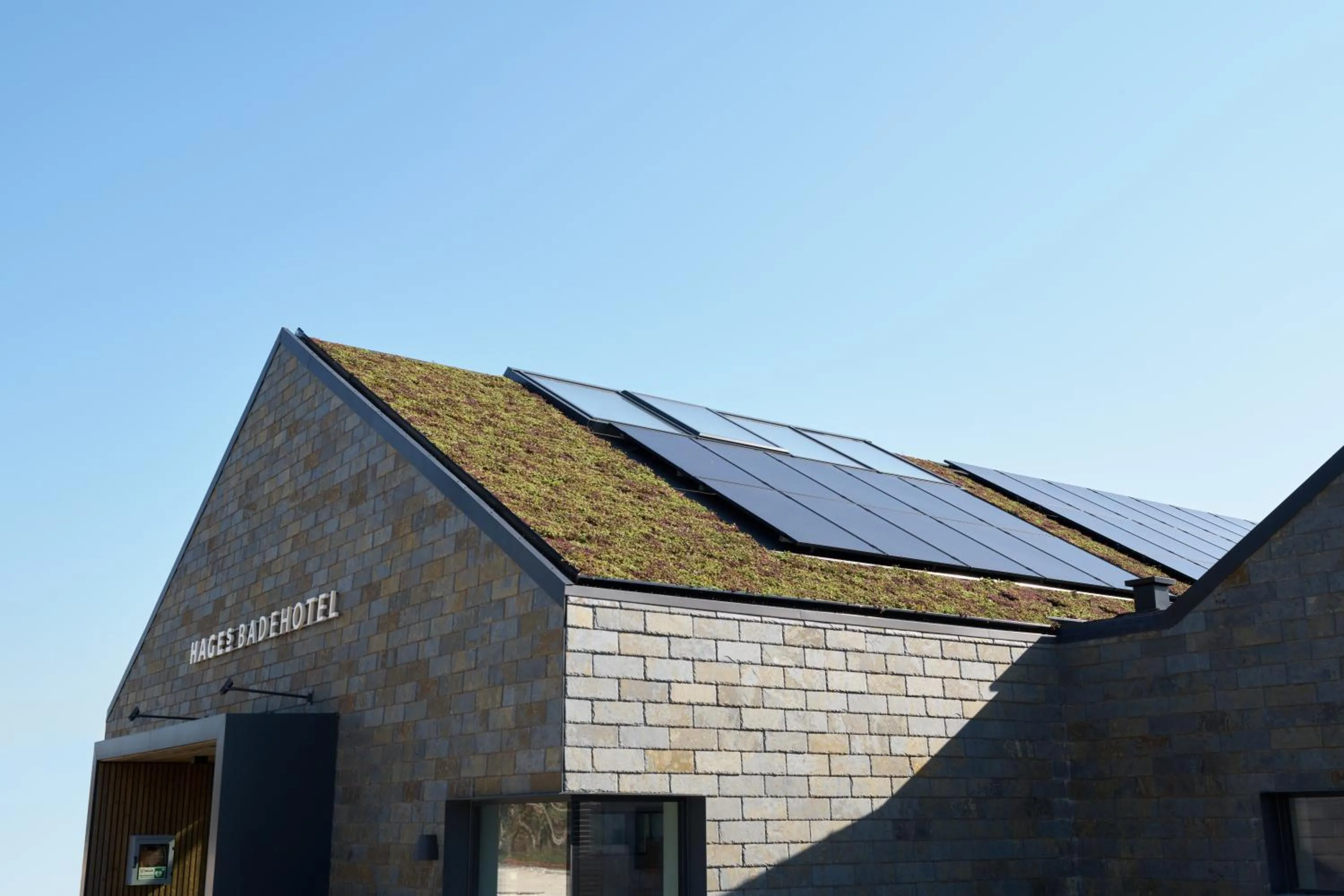 Property building in Hages Badehotel