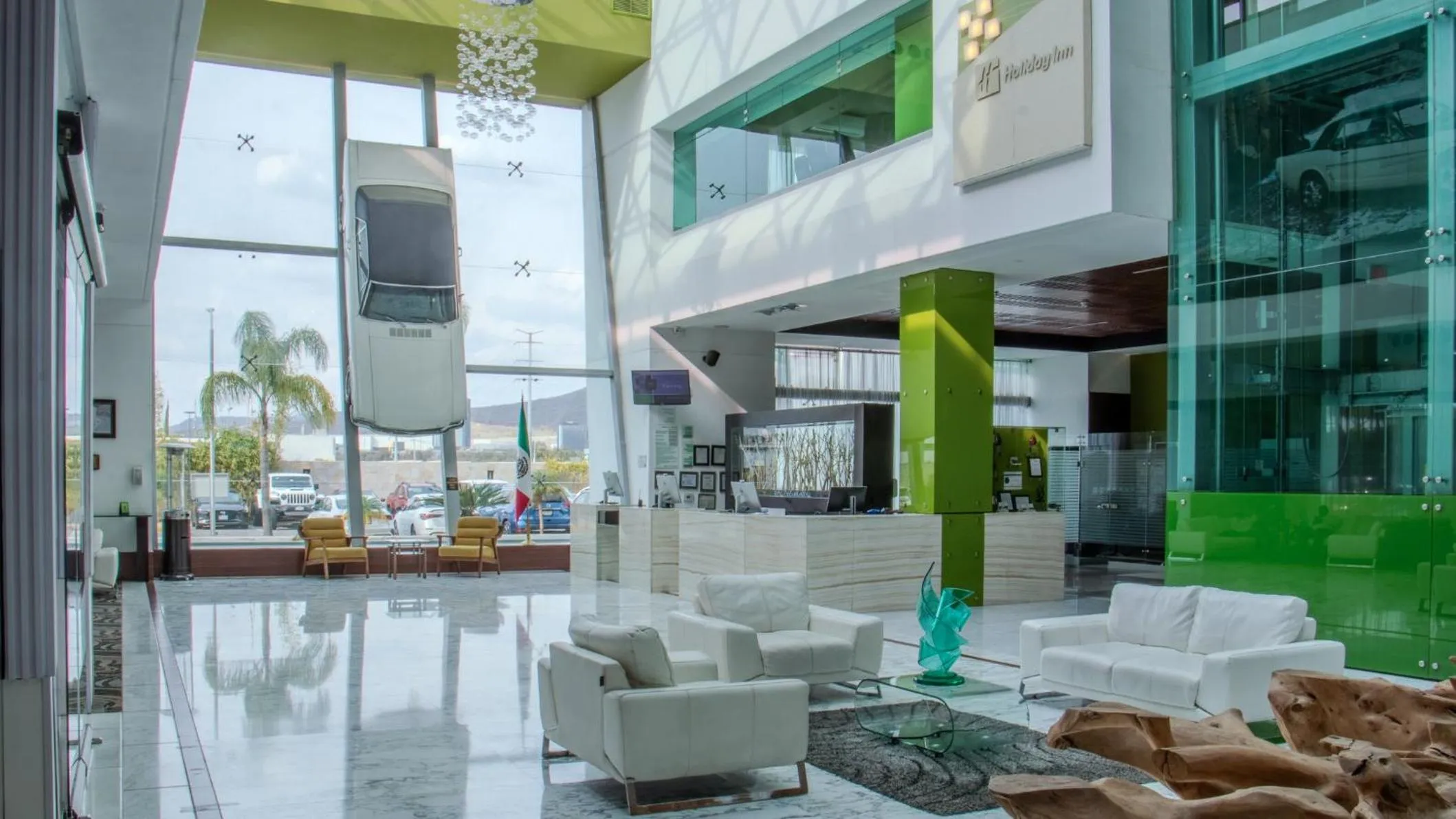 Property building in Holiday Inn Queretaro Zona Krystal by IHG