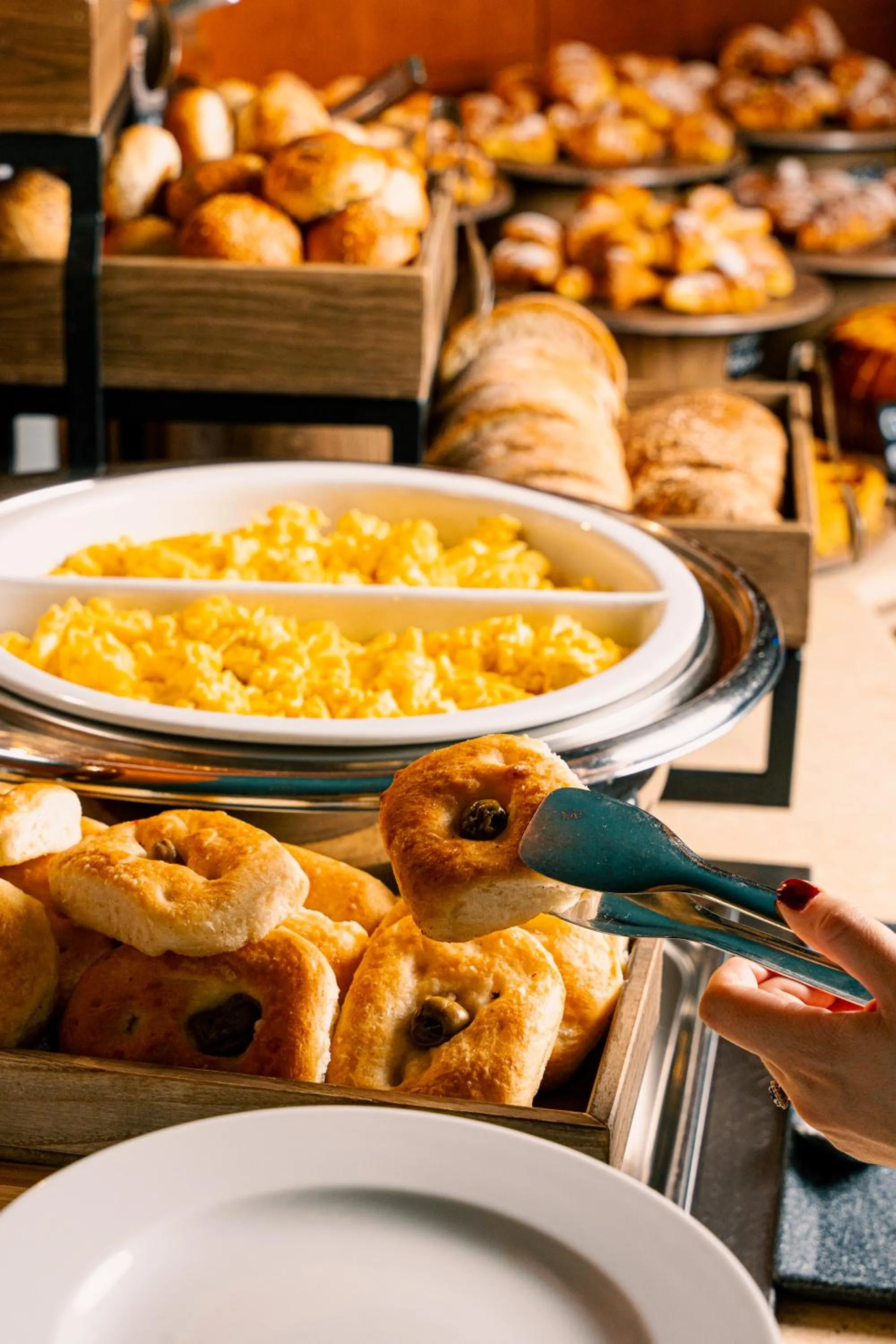 Restaurant/places to eat in Novotel Roma Est