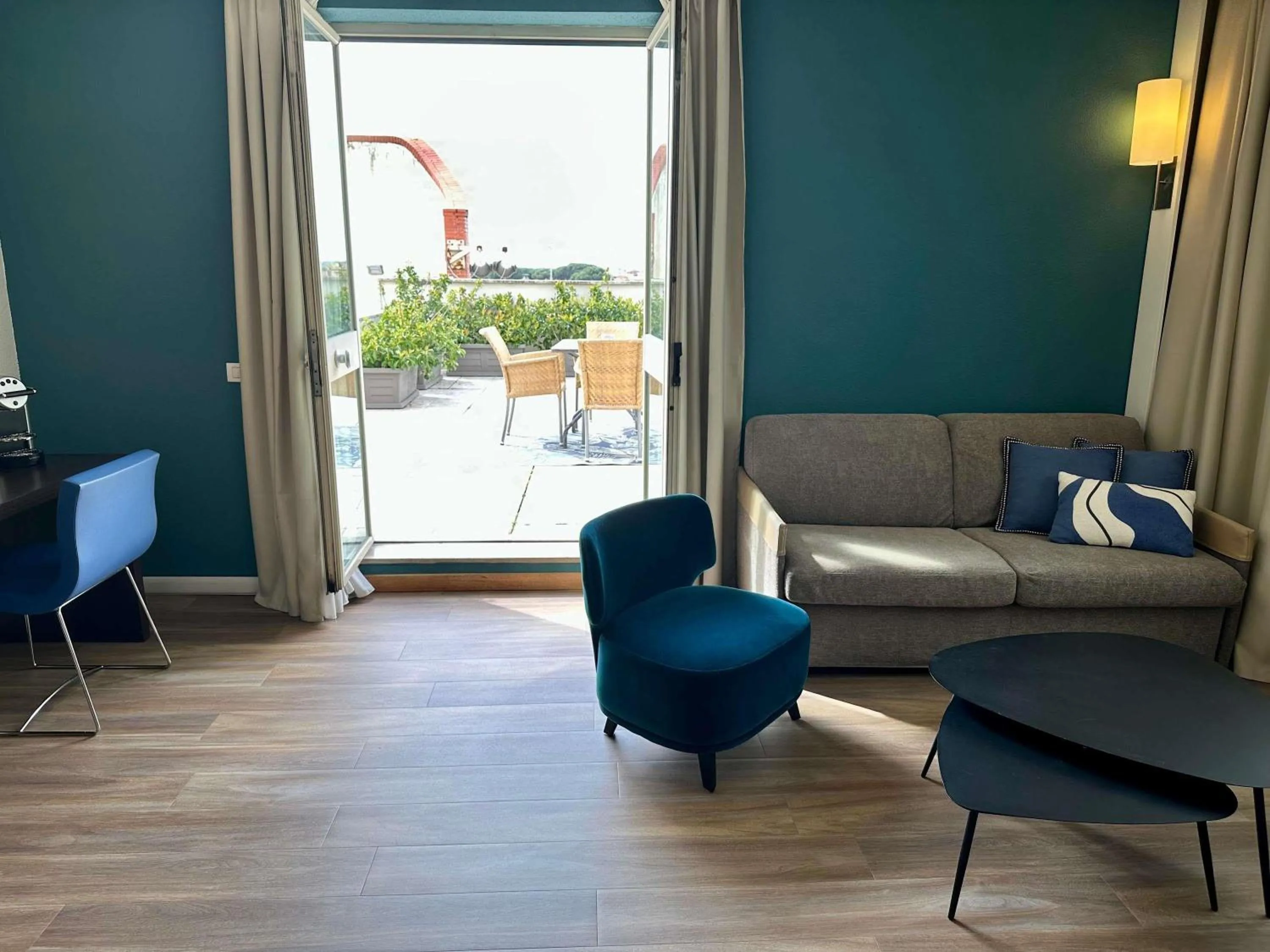 Bedroom in Novotel Roma Est