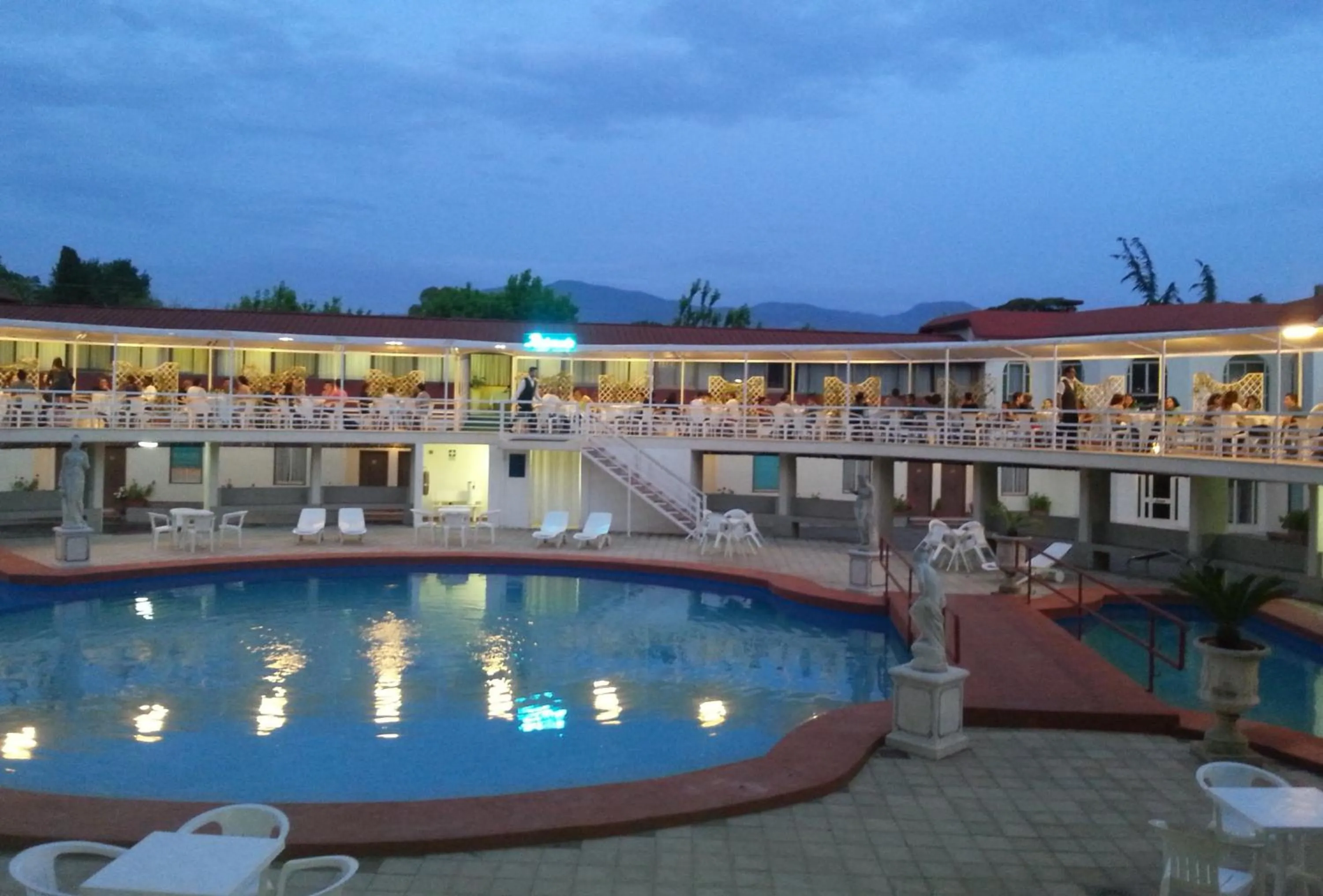 Swimming pool in Villa Dei Misteri
