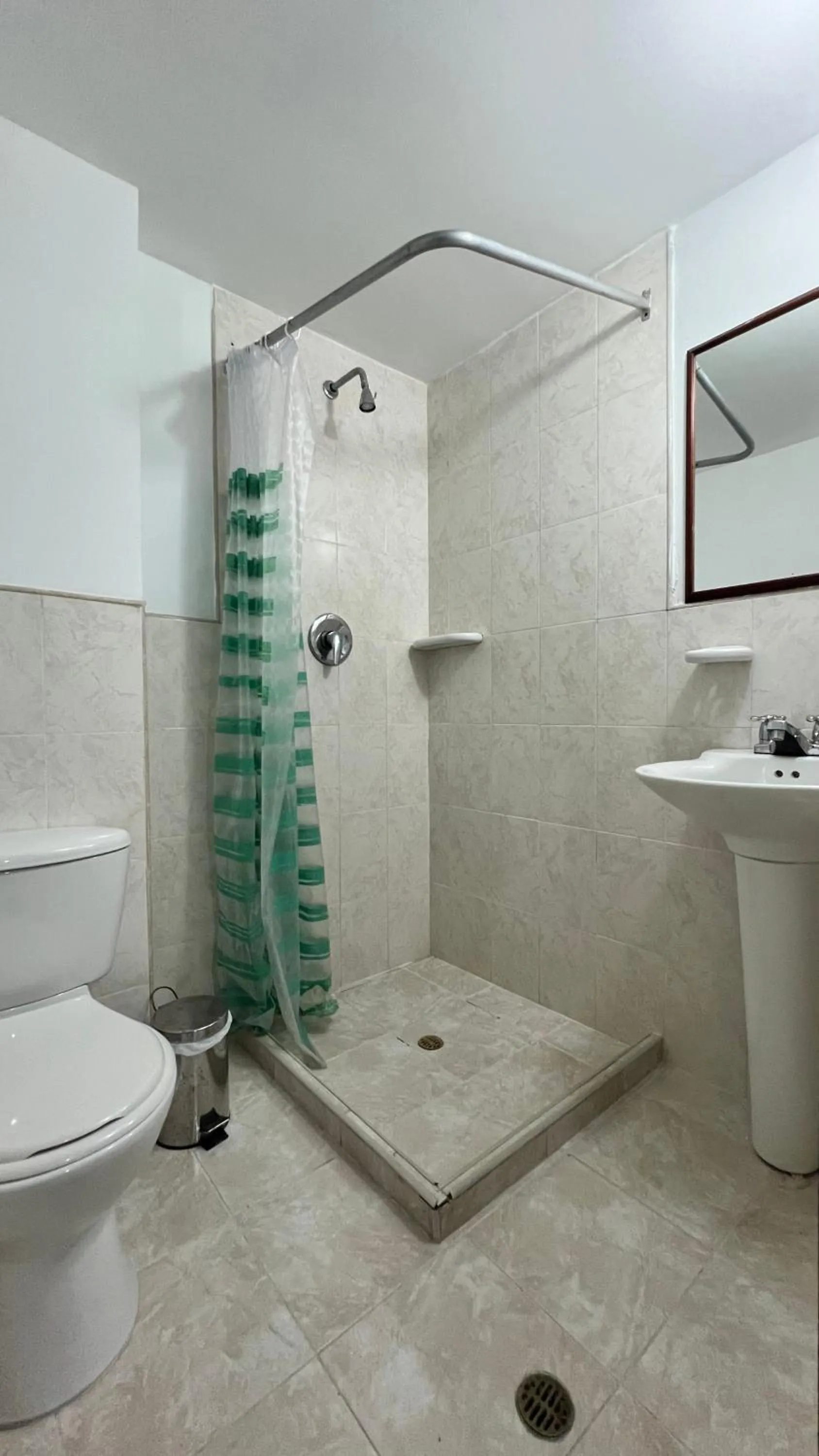 Shower in Hotel Gran Conquistador 33