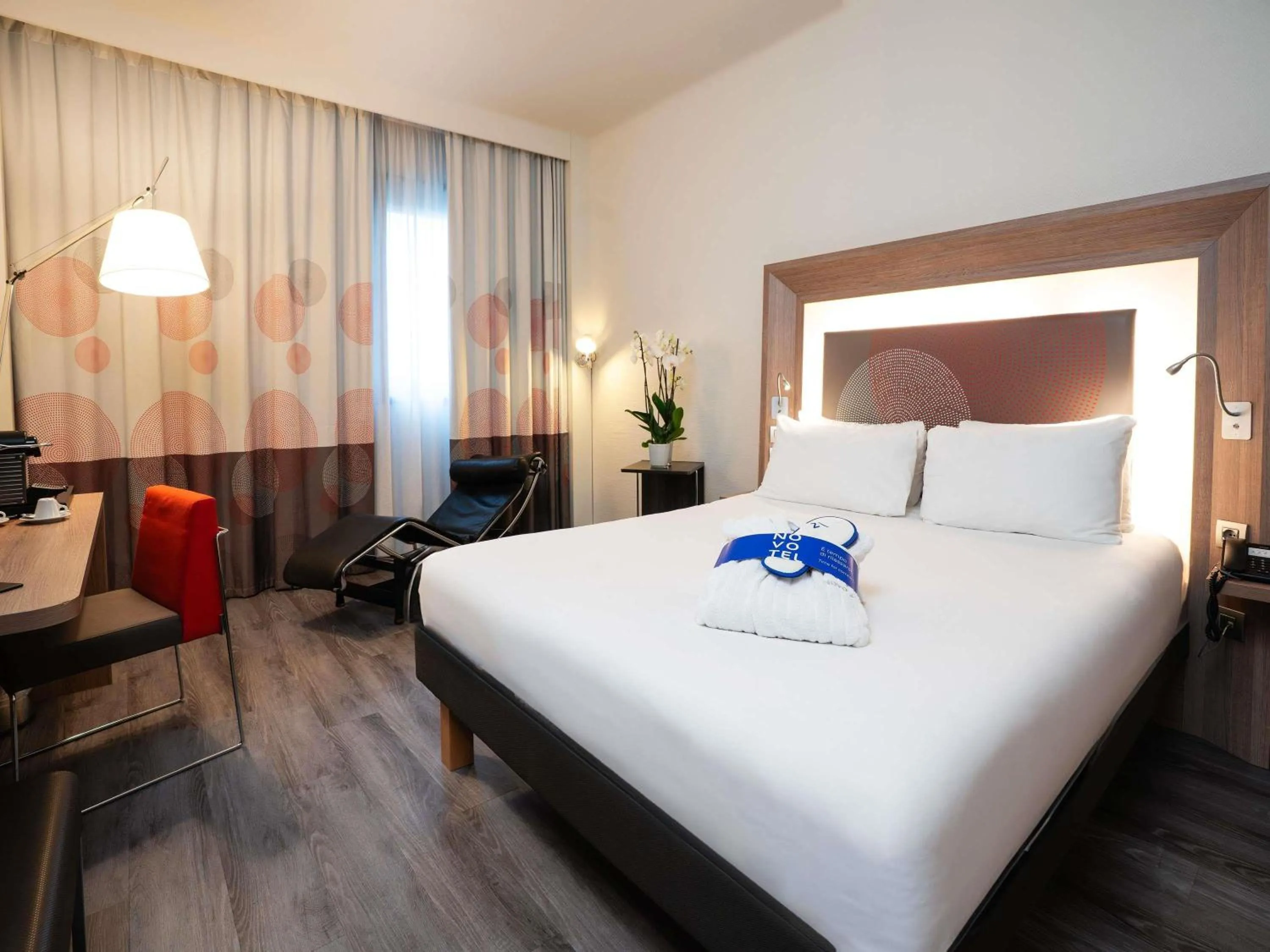 Bedroom, Bed in Novotel Milano Linate Aeroporto