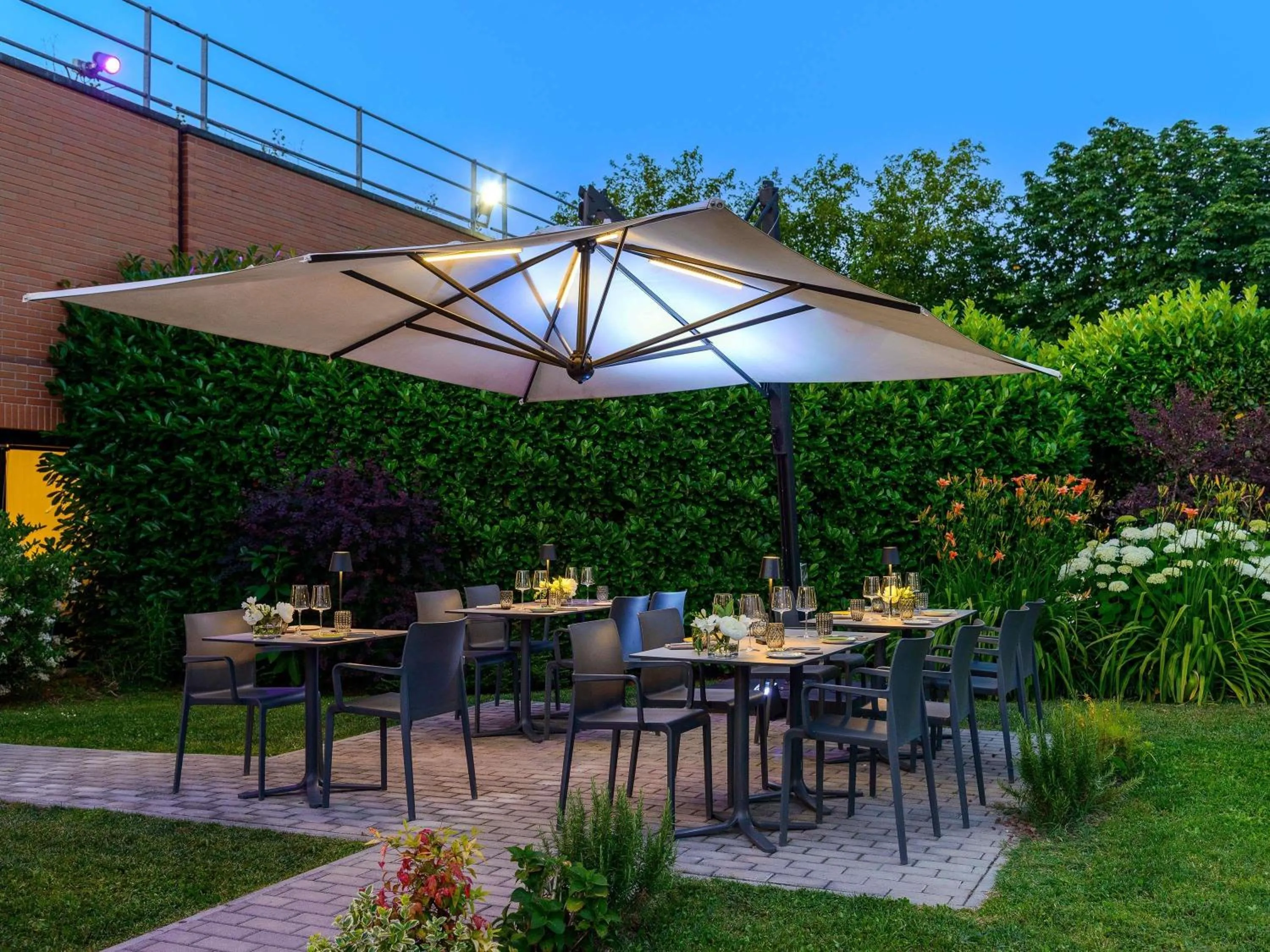 Restaurant/places to eat in Novotel Milano Linate Aeroporto