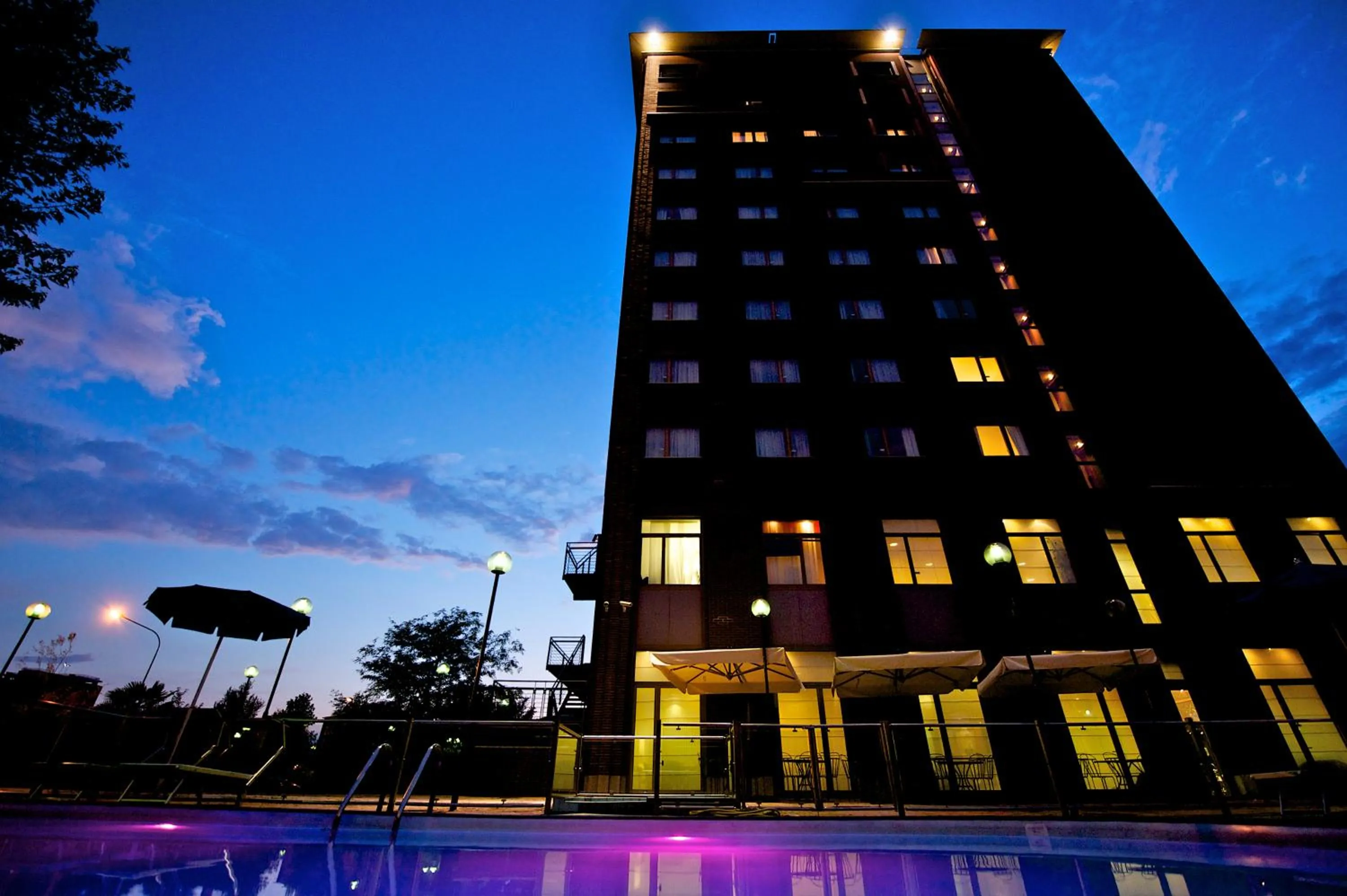 Facade/entrance in Novotel Torino Corso Giulio Cesare