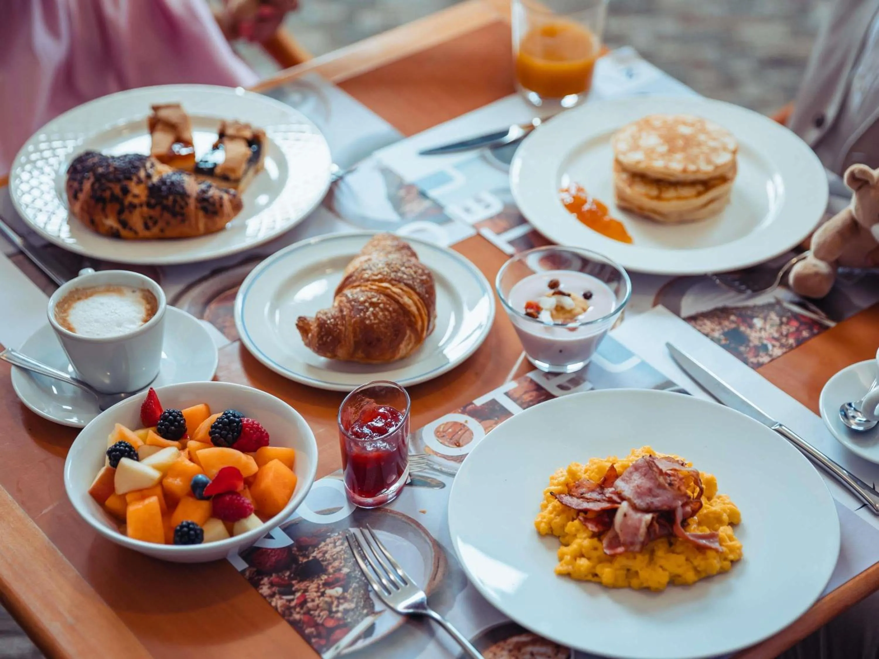 Breakfast in Novotel Torino Corso Giulio Cesare