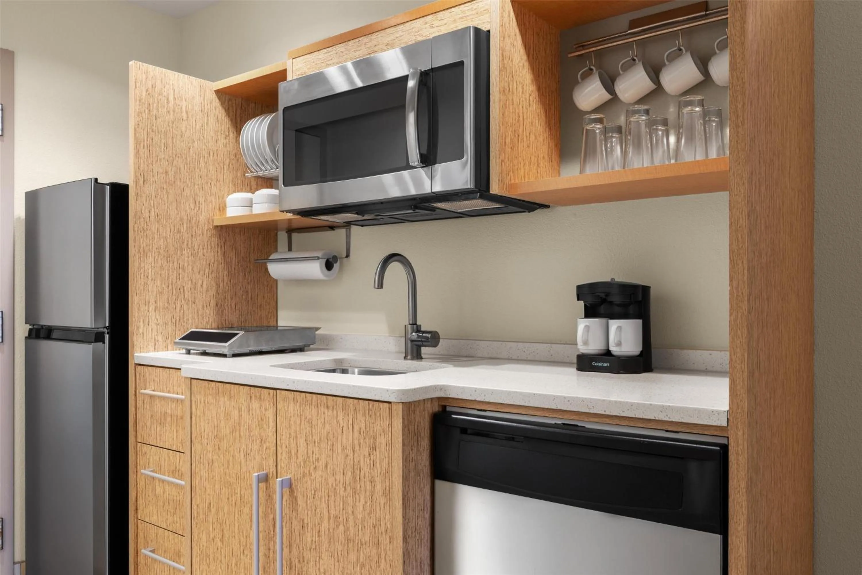 Kitchen or kitchenette in Home2 Suites by Hilton Baltimore/Aberdeen MD