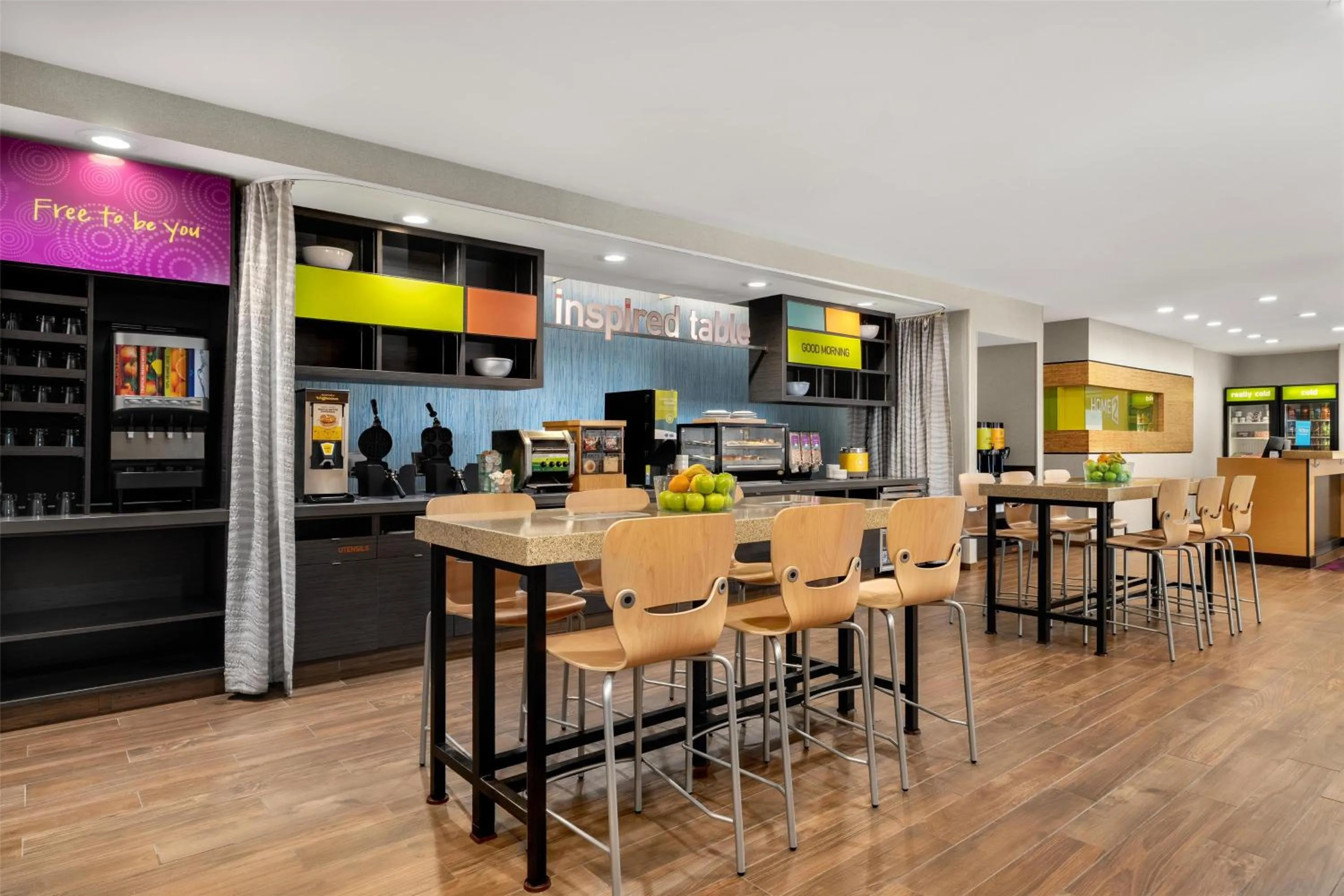 Breakfast in Home2 Suites by Hilton Baltimore/Aberdeen MD