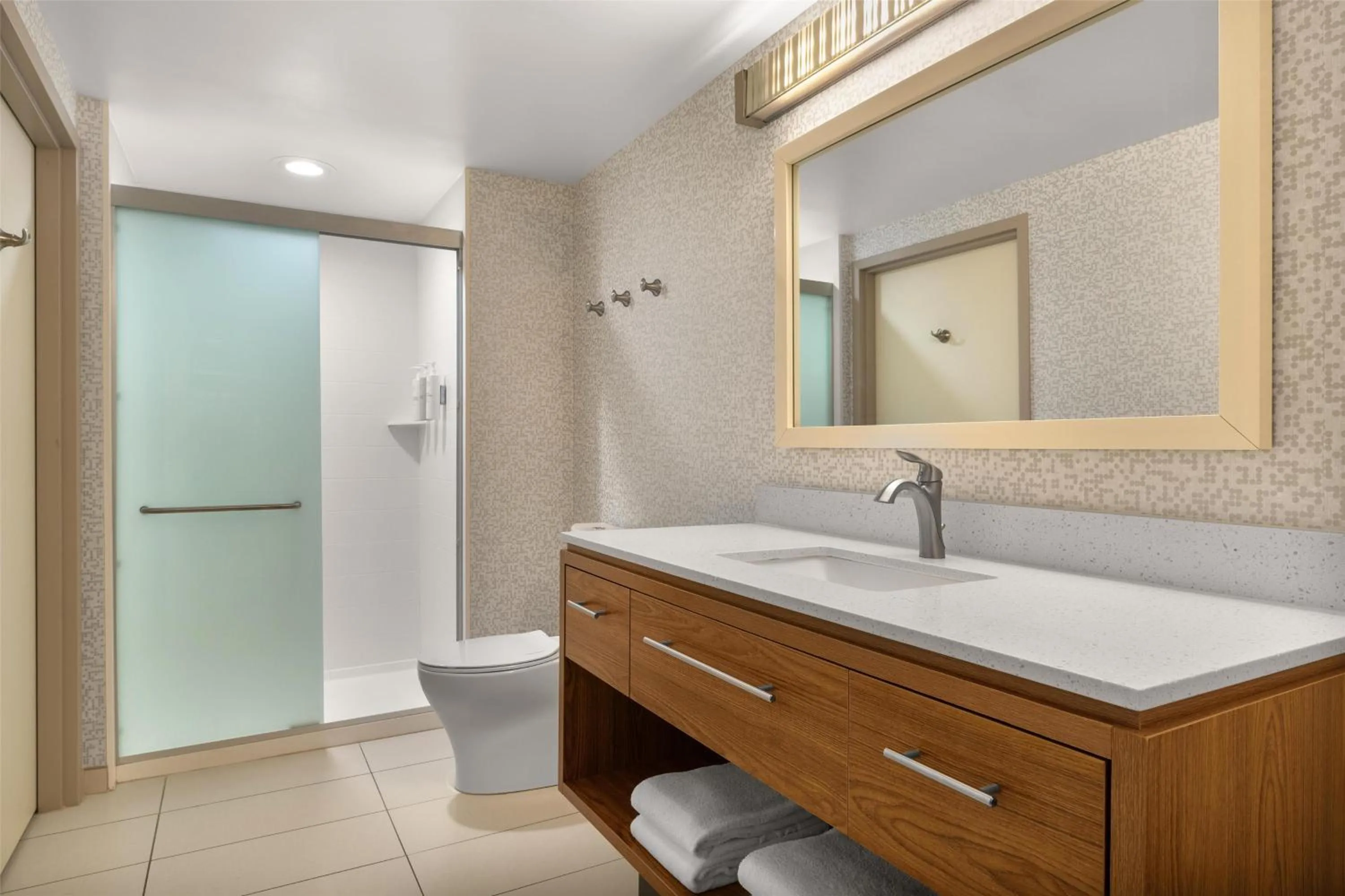 Bathroom in Home2 Suites by Hilton Baltimore/Aberdeen MD