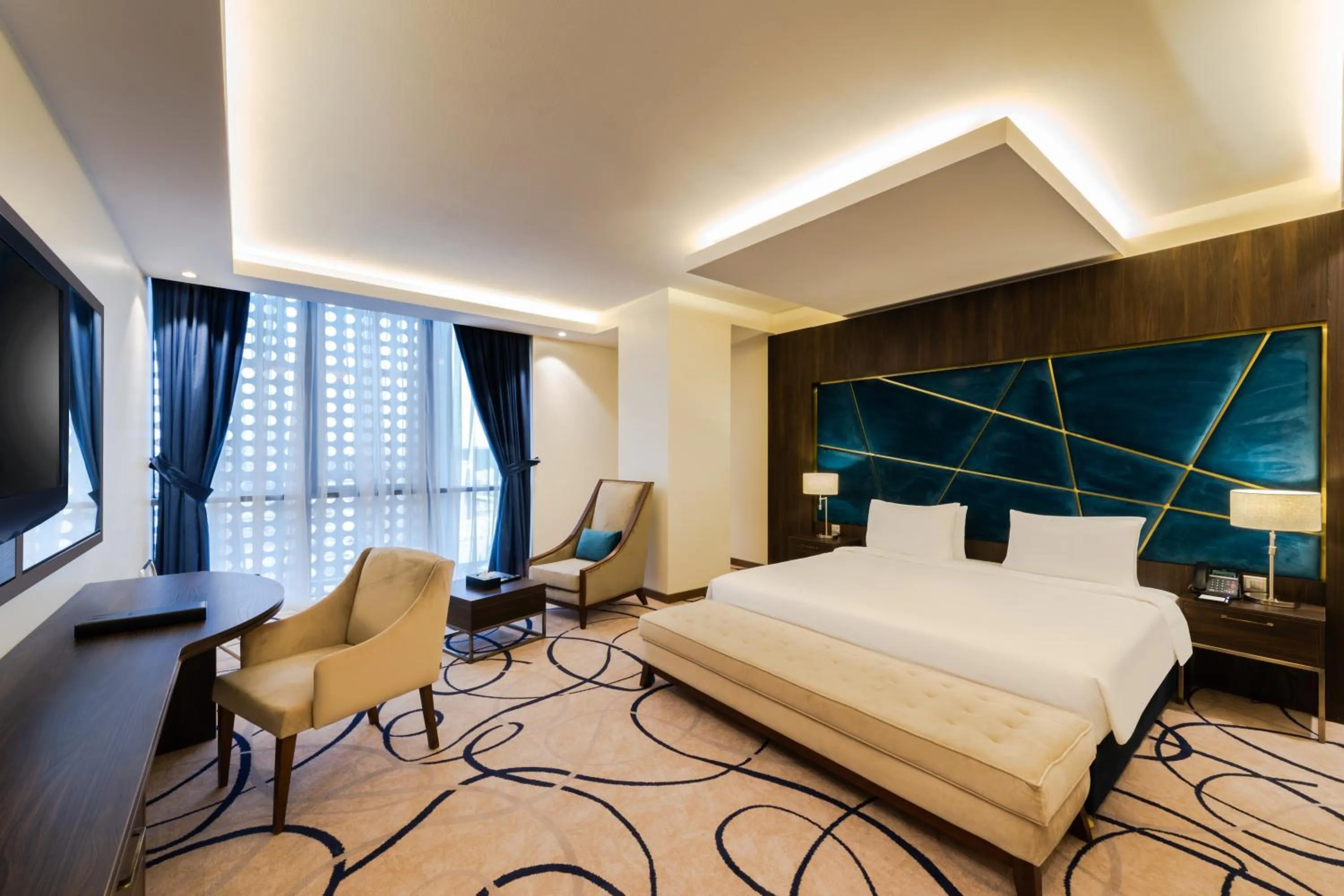 Bedroom, Bed in Warwick Riyadh Al Wezarat