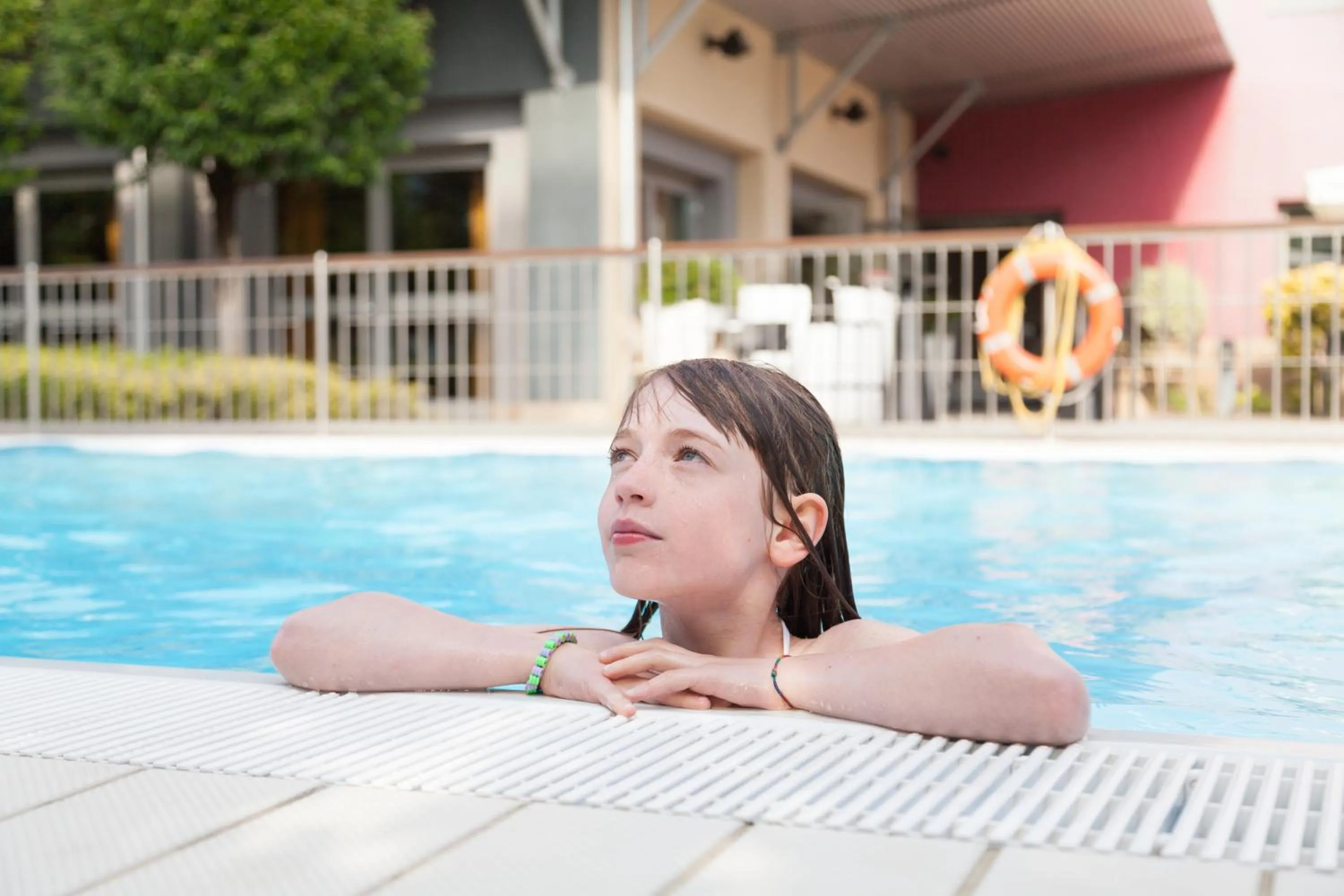 Swimming pool in Novotel Brescia Due