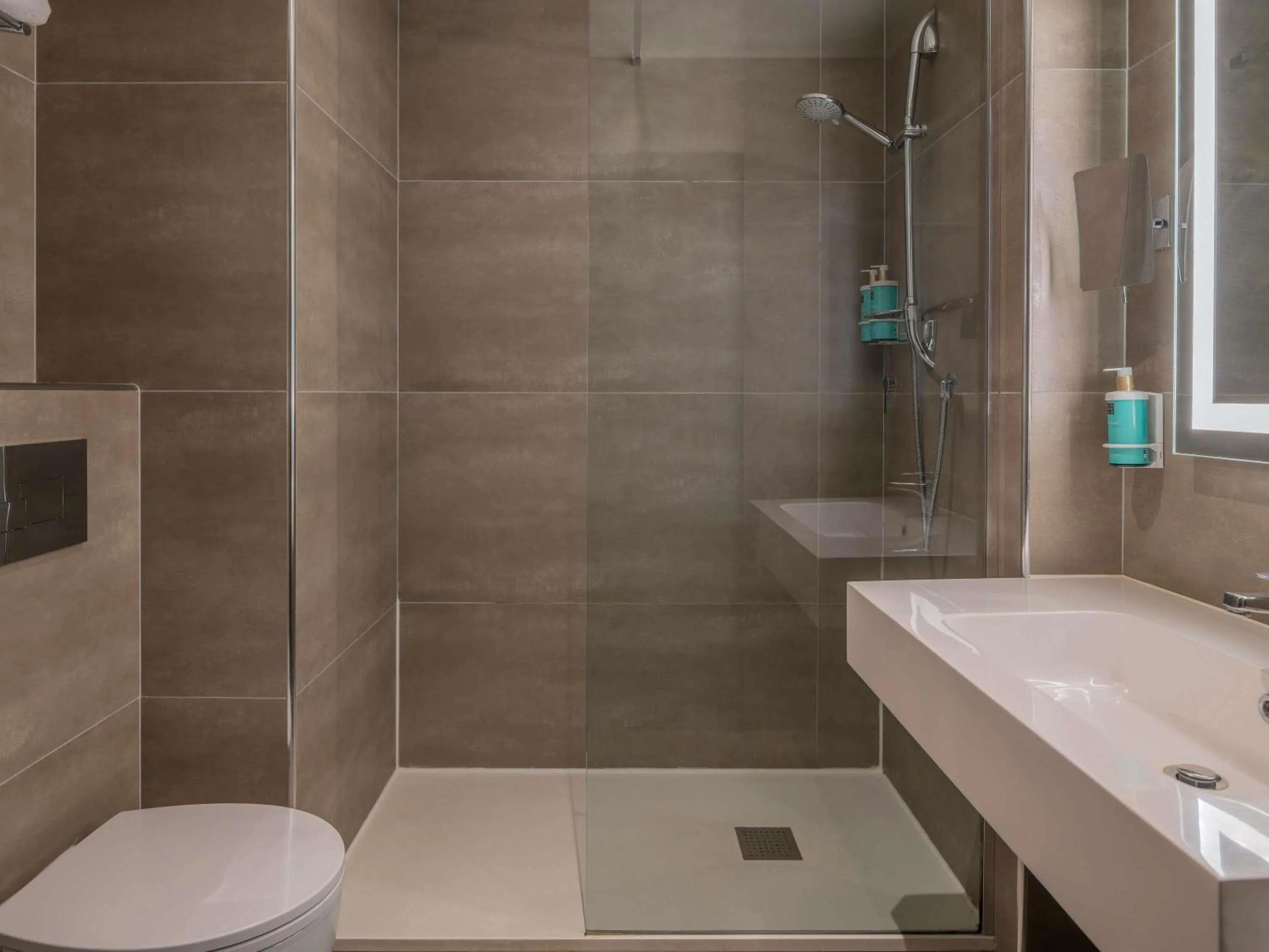 Bedroom in Novotel Brescia Due