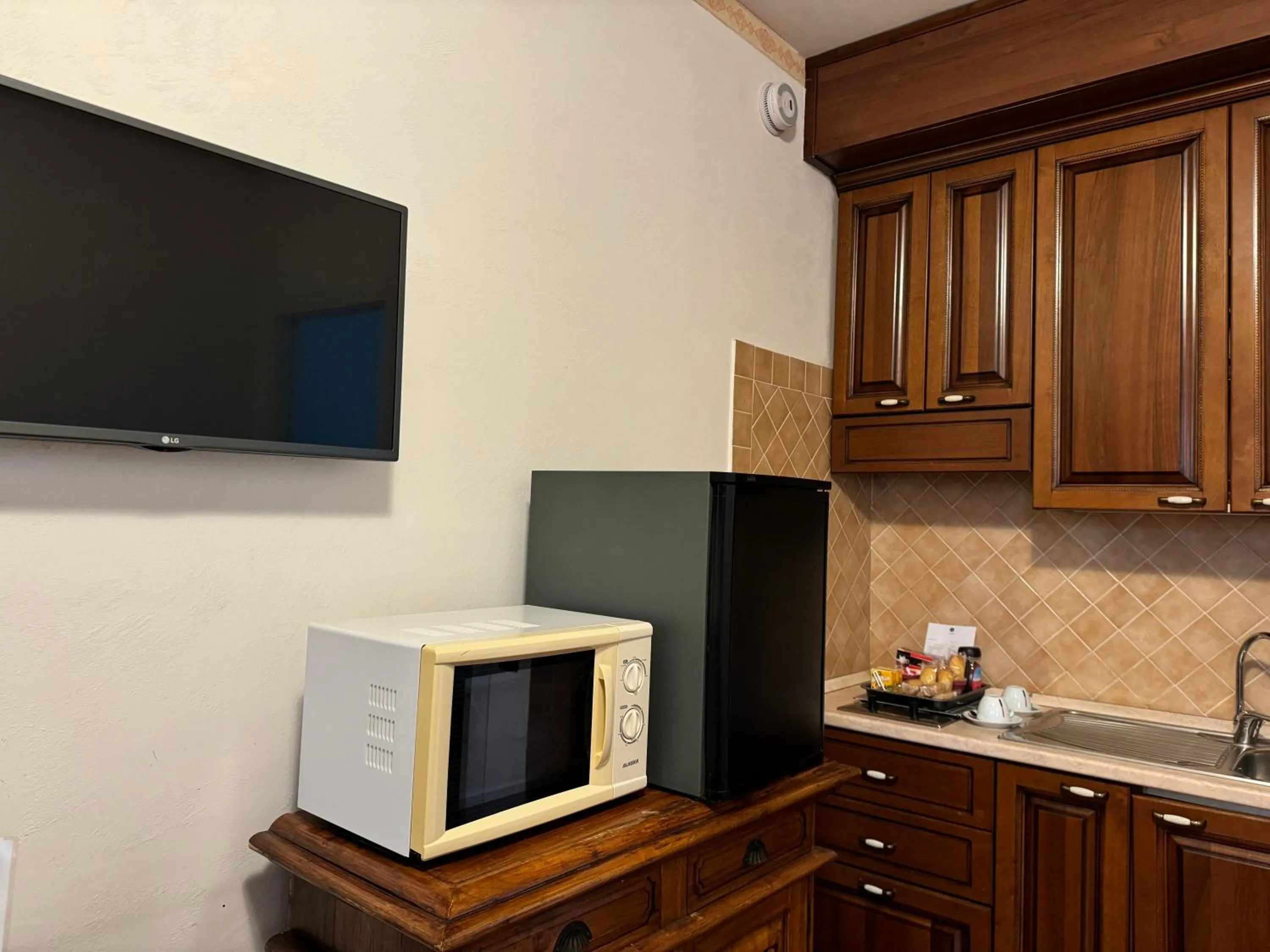 TV and multimedia in EURO HOUSE INN airport