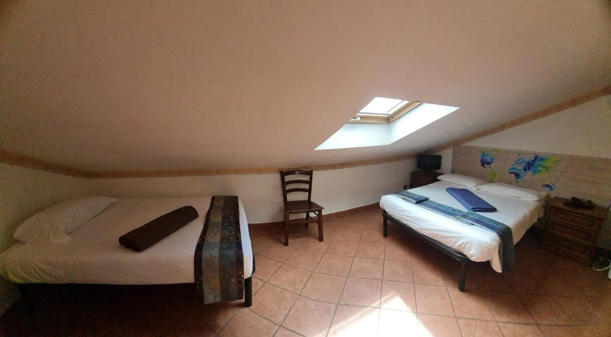 Bed in EURO HOUSE INN airport