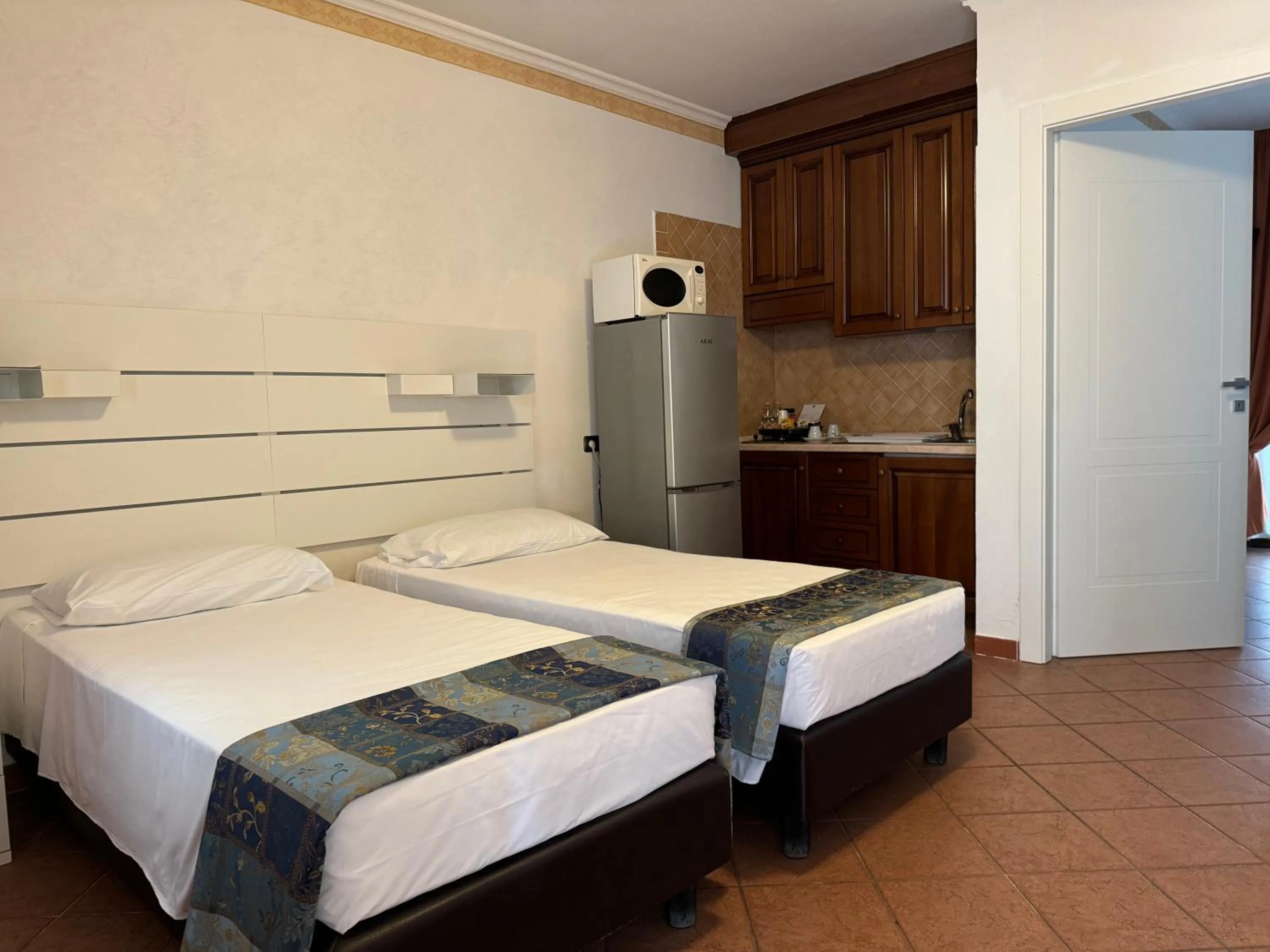 Bed in EURO HOUSE INN airport