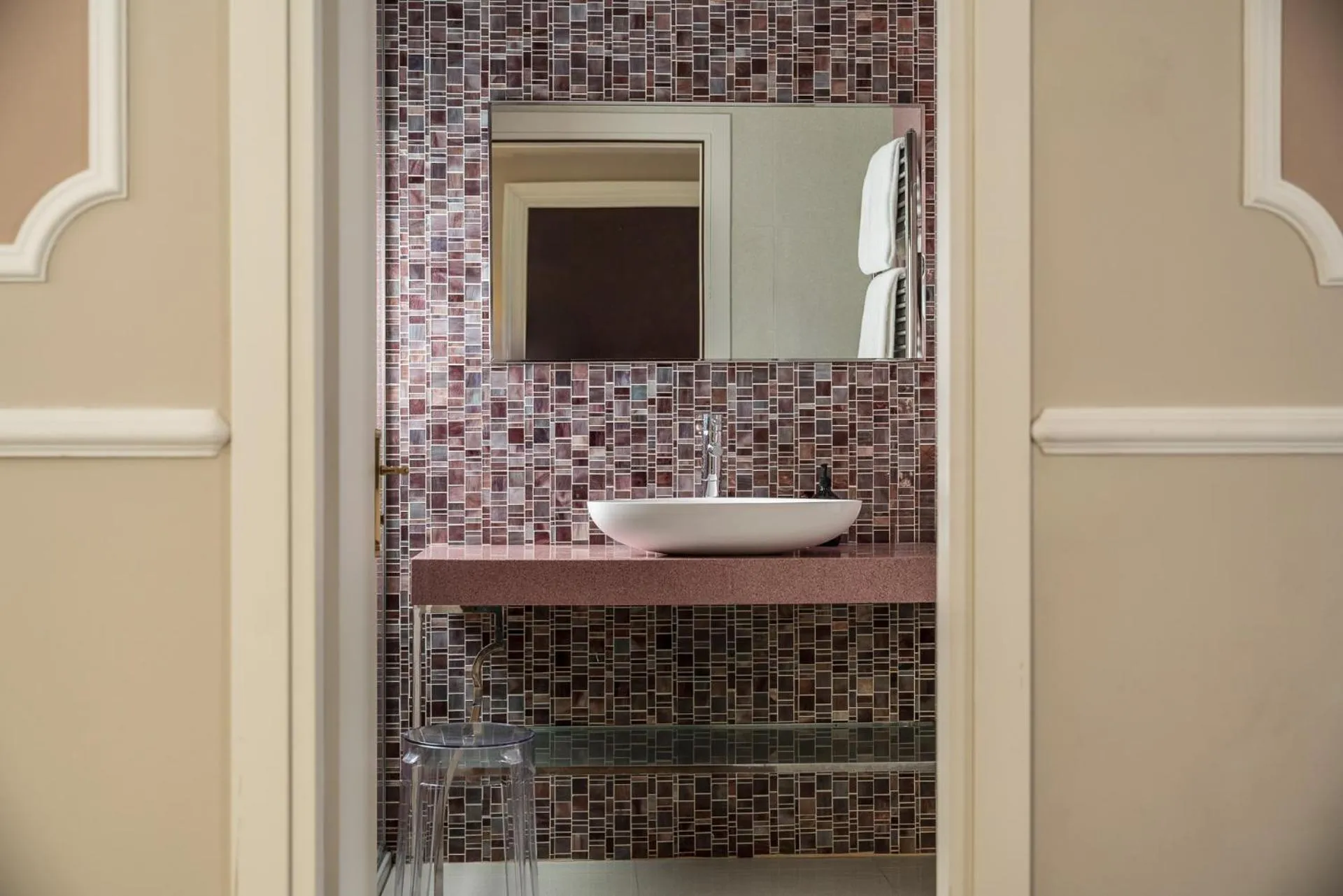 Bathroom in Hotel Campo Marzio