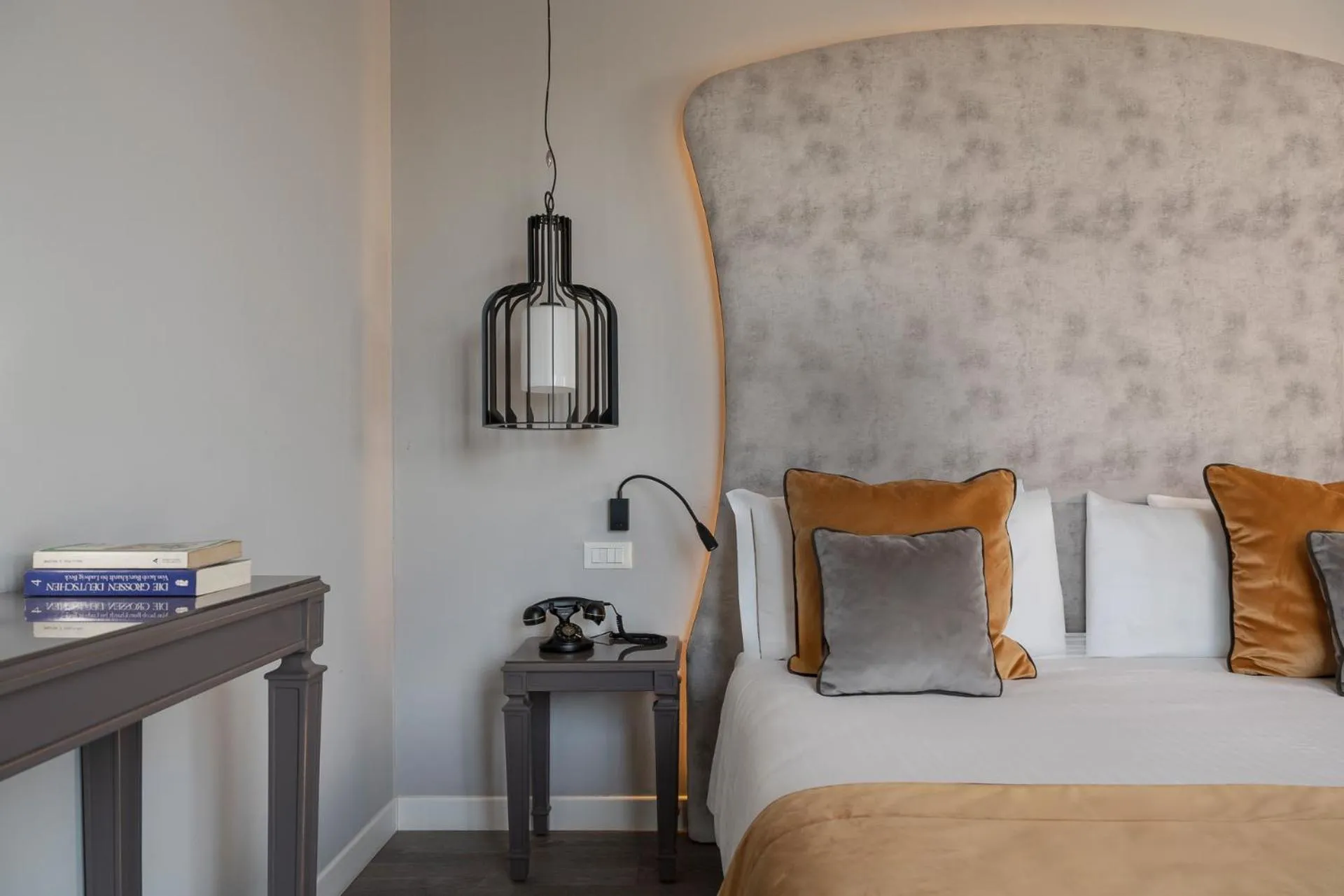 Photo of the whole room, Bed in Hotel Campo Marzio