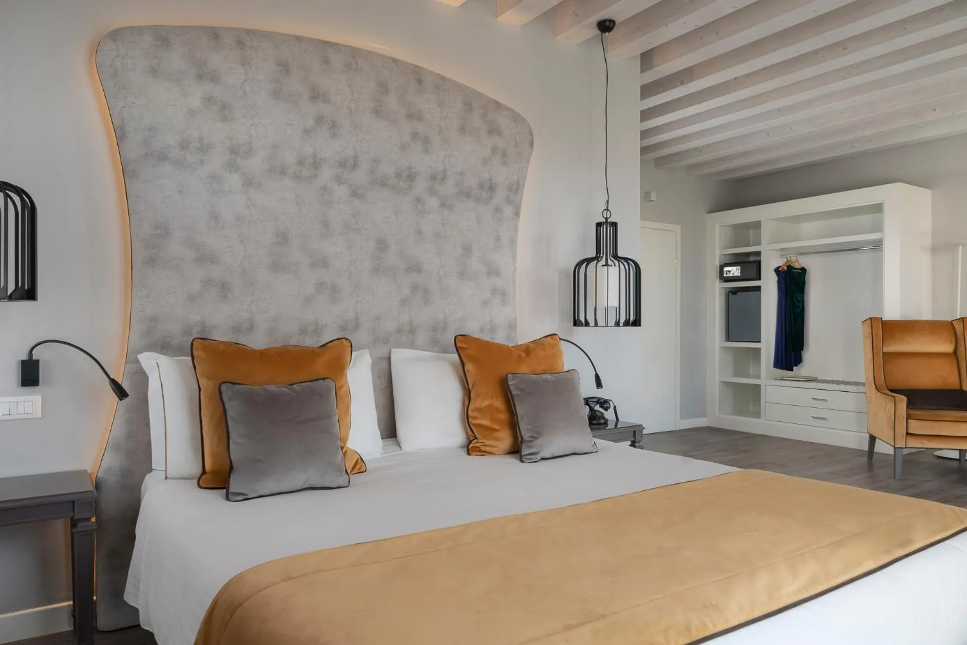 Bed in Hotel Campo Marzio