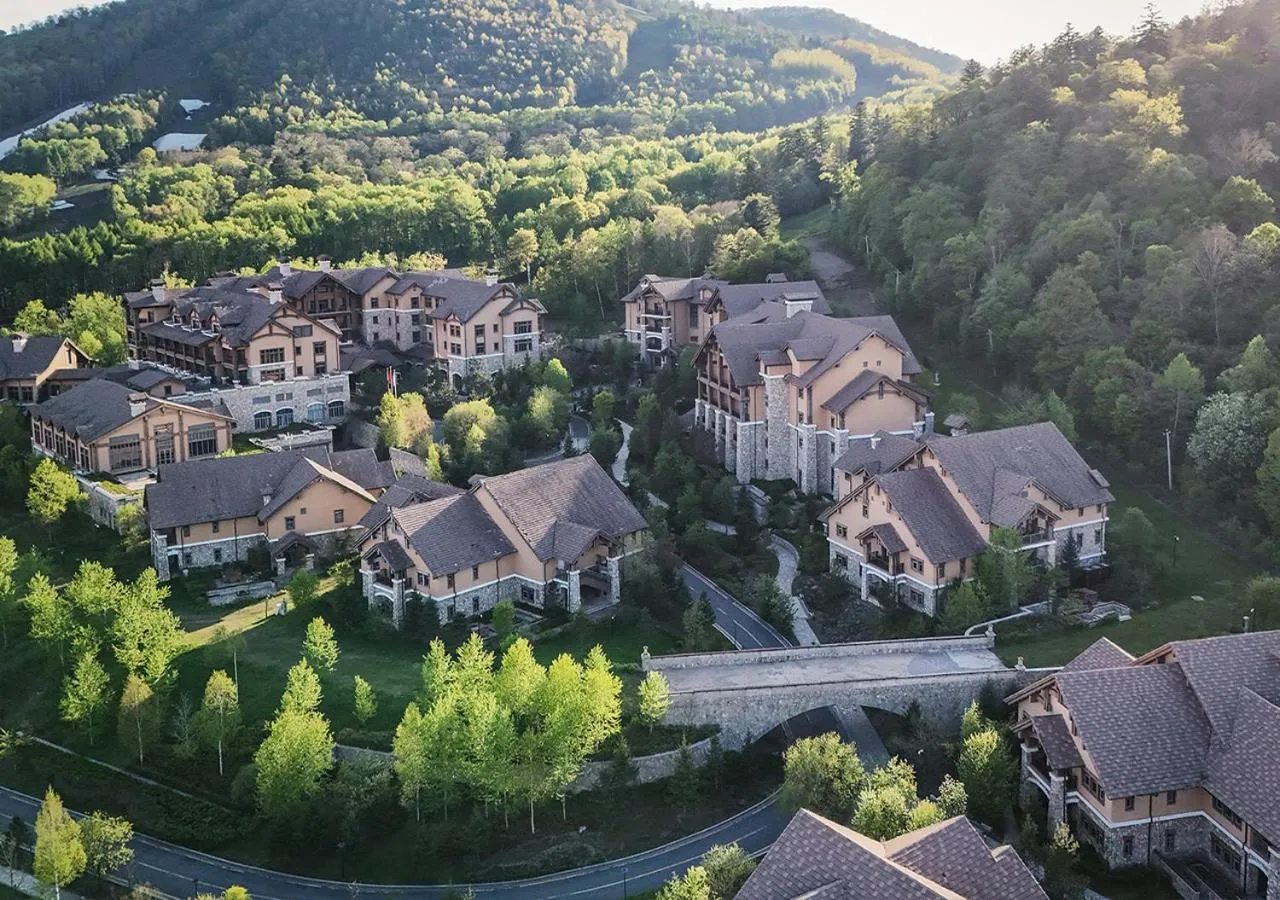 Property building in Park Hyatt Changbaishan