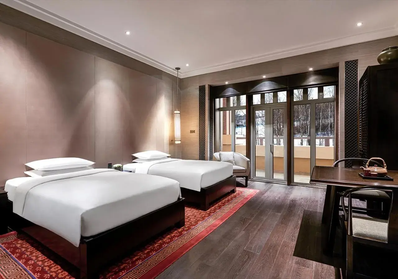 Twin Room in Park Hyatt Changbaishan Twin Room in Park Hyatt Changbaishan