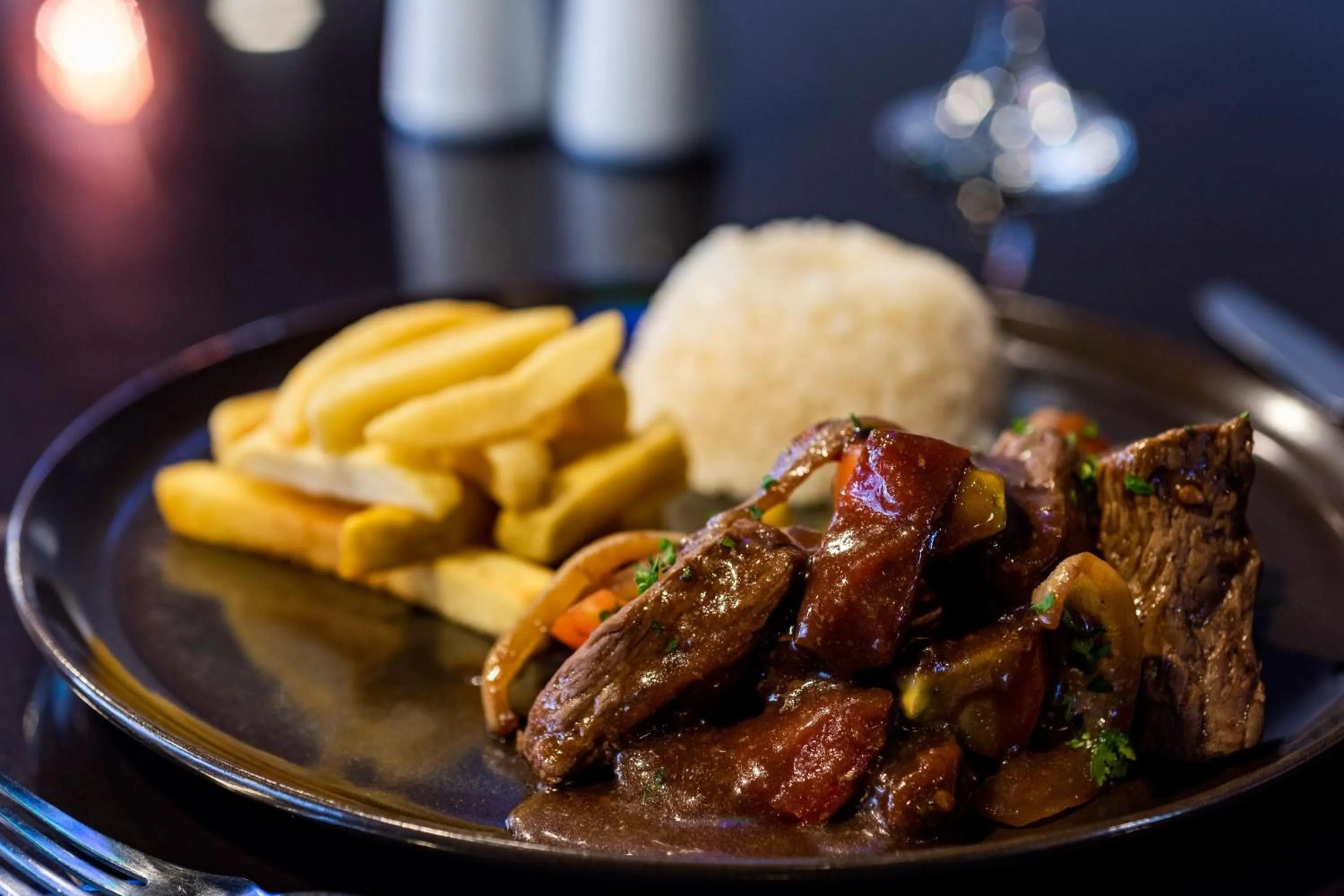 Restaurant/places to eat in City Express Plus by Marriott Cali Colombia