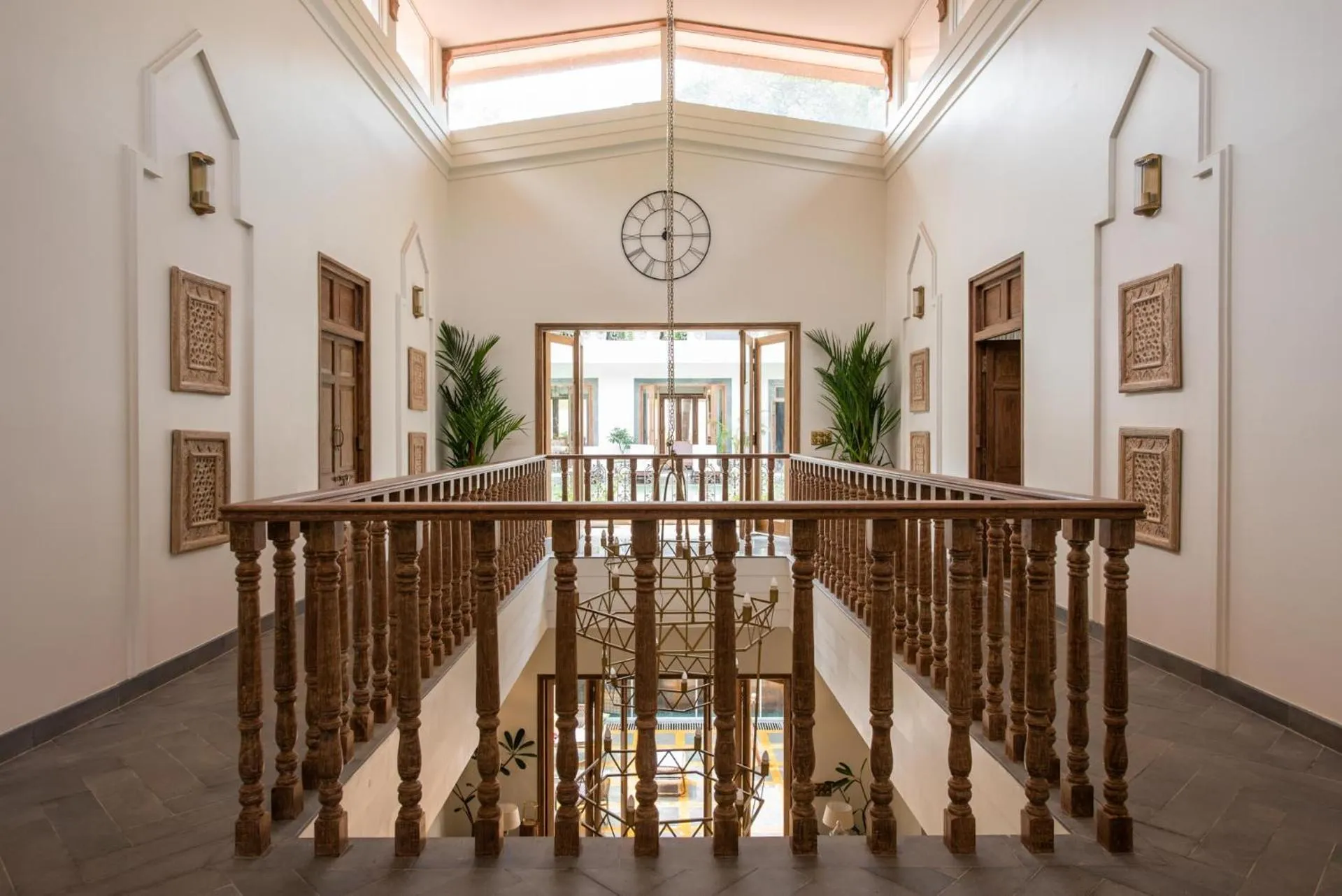 Facade/entrance in LohonoStays Estate de Escobar
