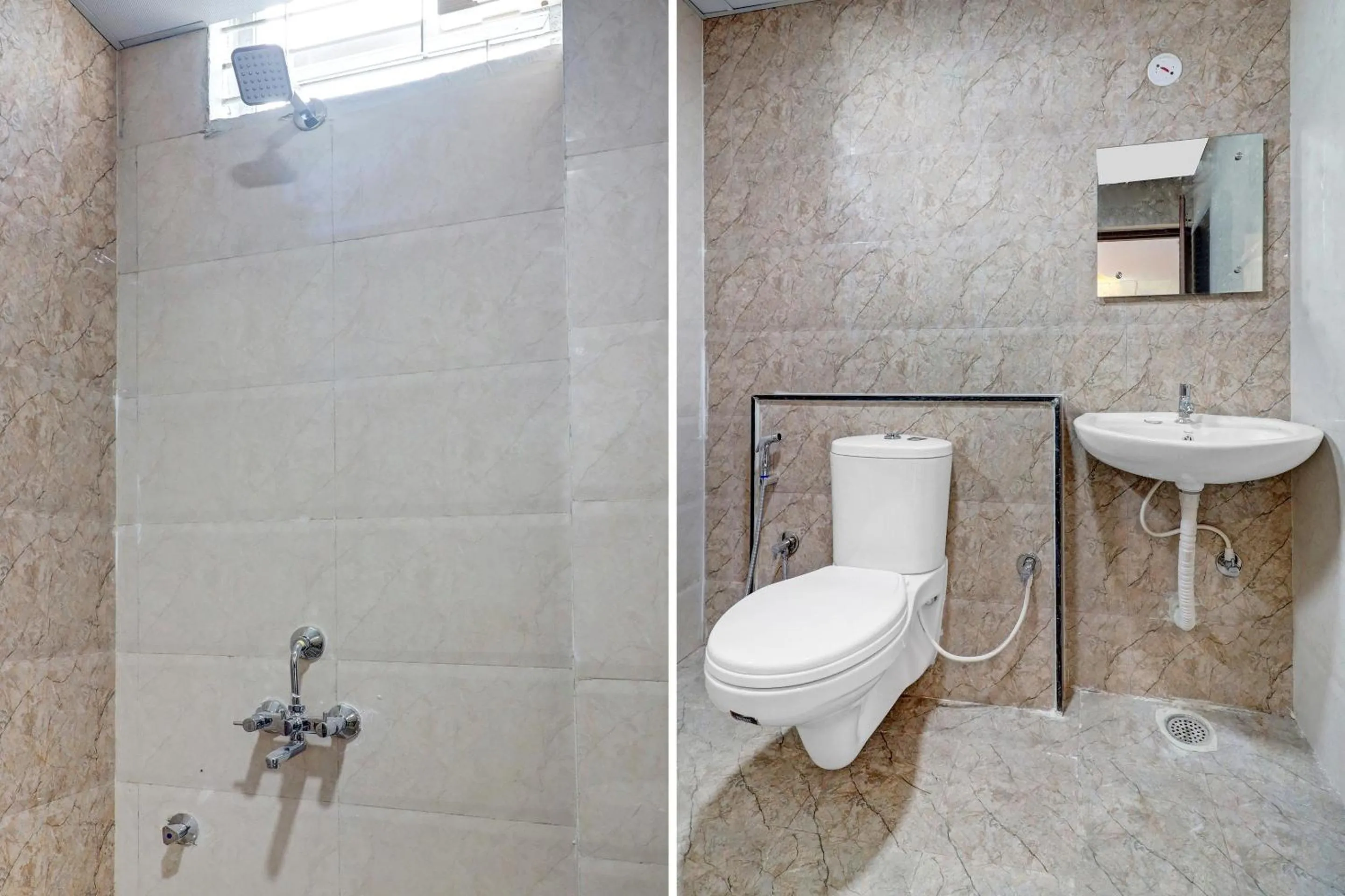 Bathroom in Hotel O Silver House Near Mantri Square Mall