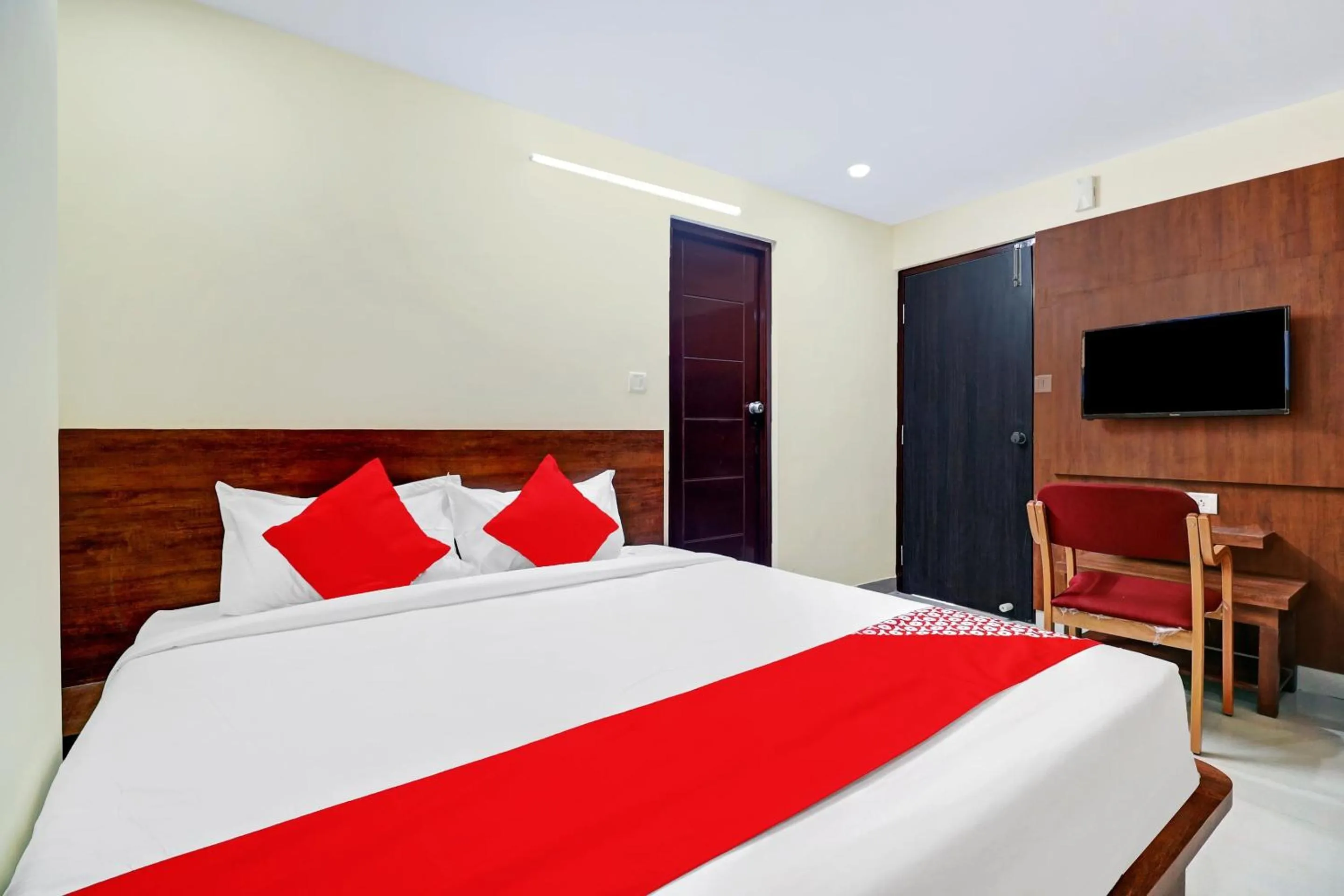 Bedroom, Bed in Hotel O Silver House Near Mantri Square Mall