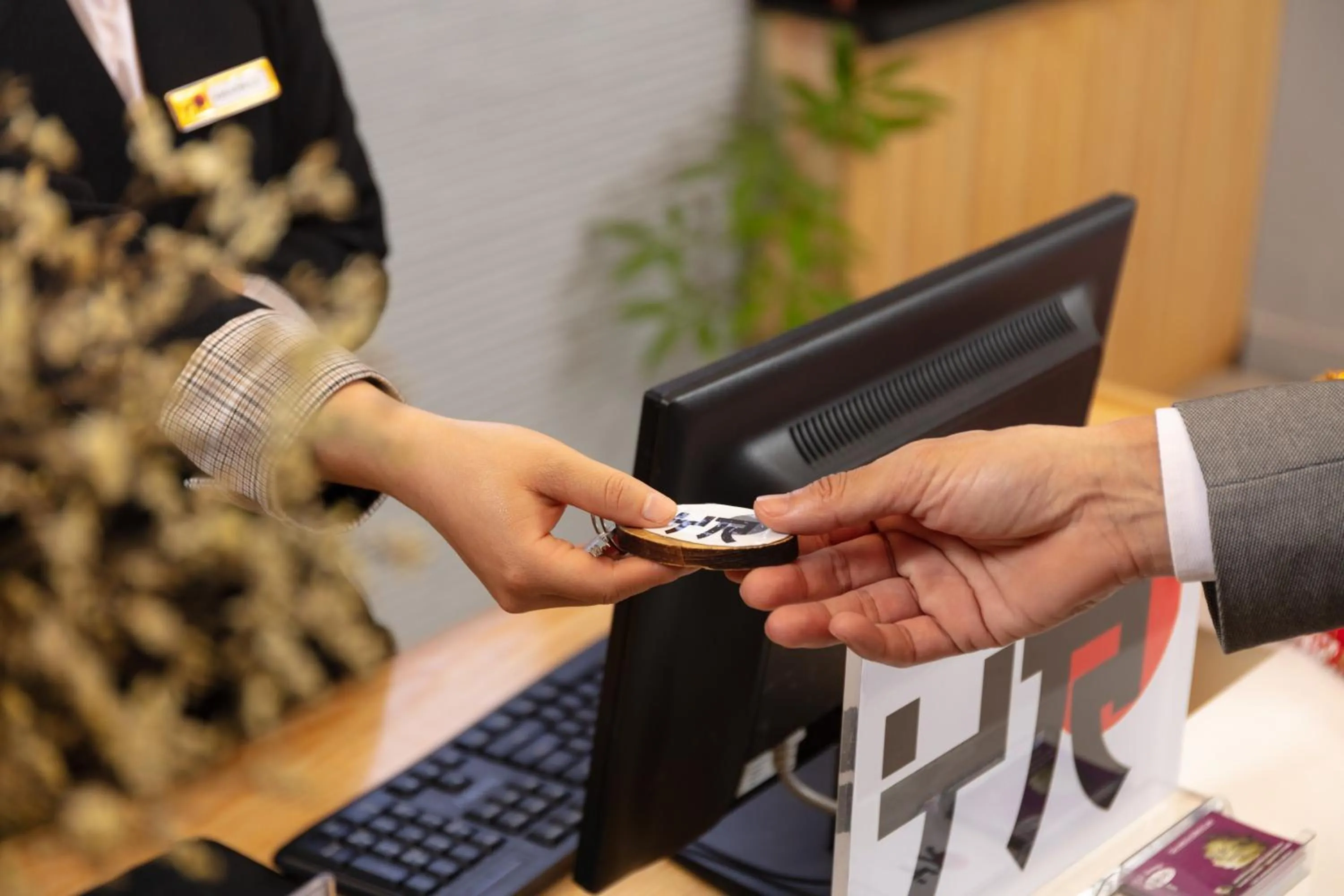 Lobby or reception in YR Hotel & Apartments