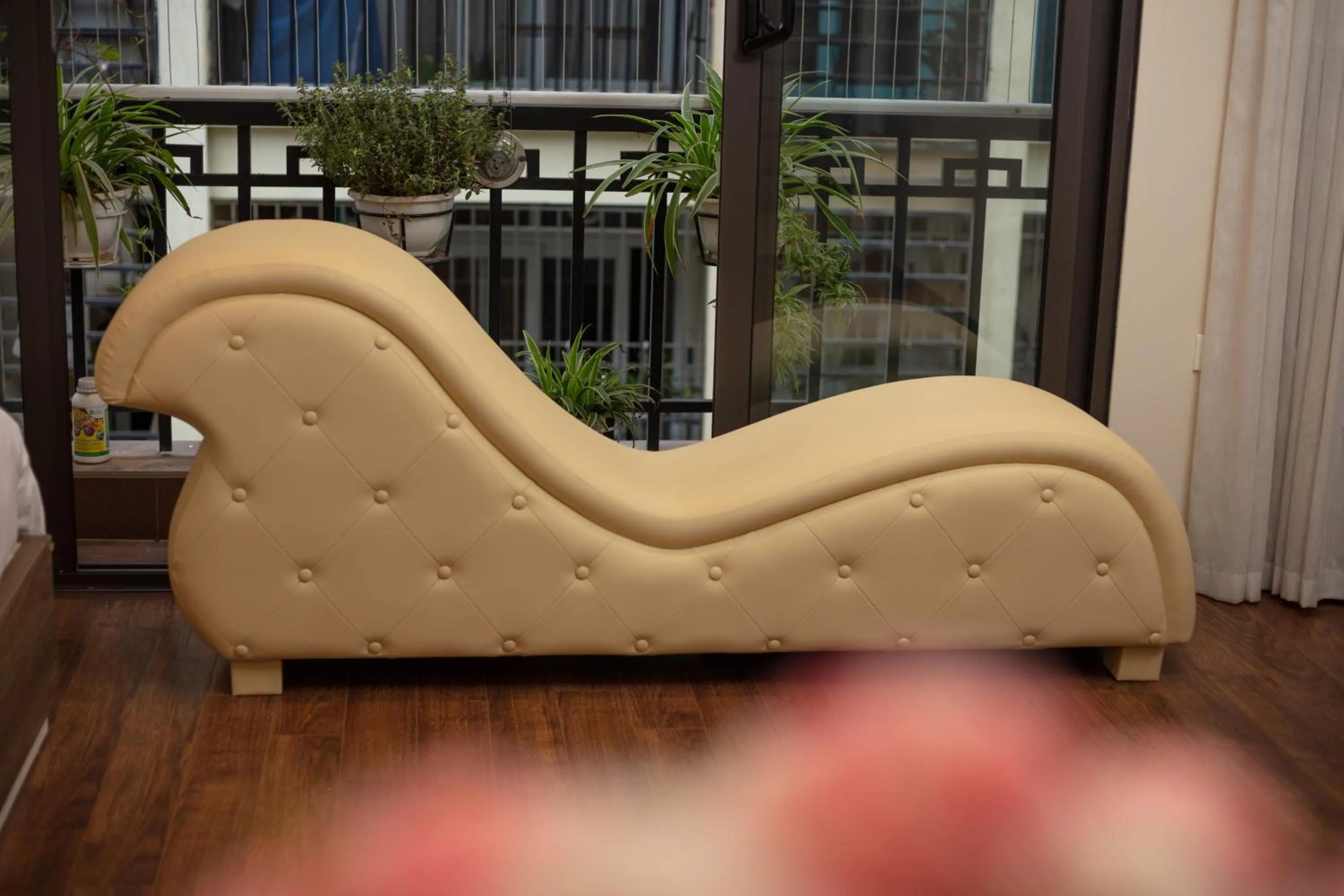 Area and facilities in YR Hotel & Apartments