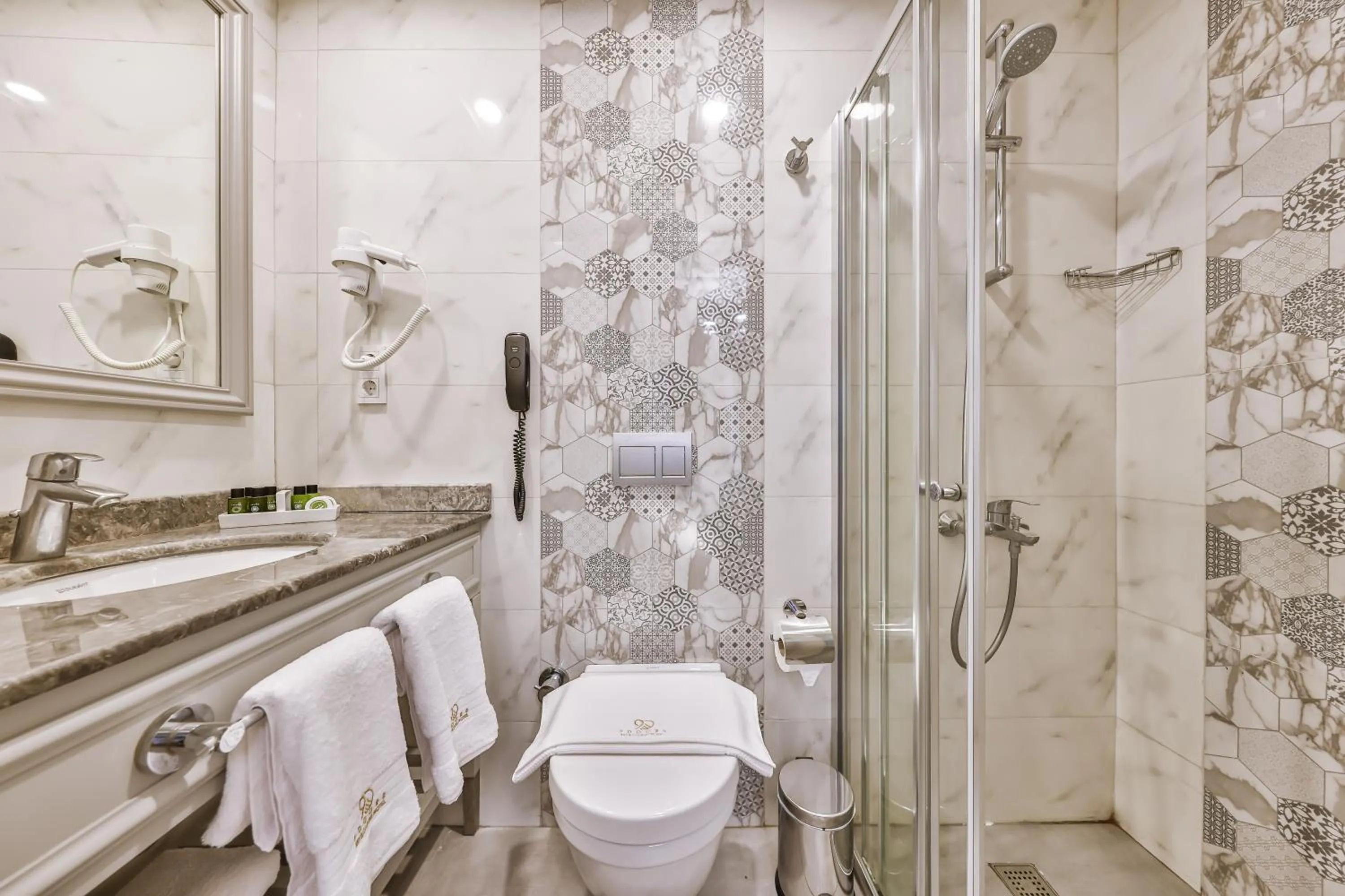 Bathroom in 9 Doors Hotel