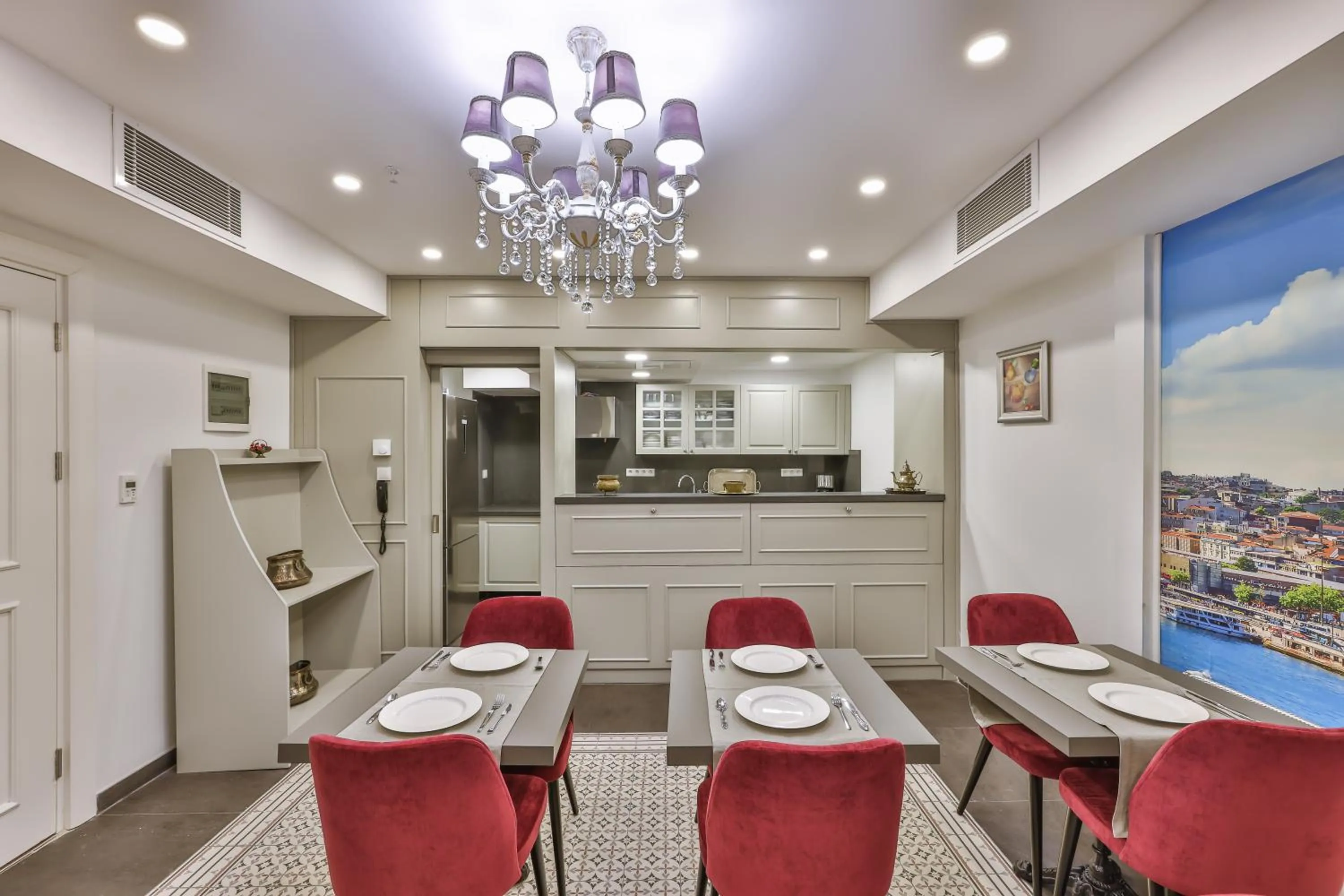 Breakfast in 9 Doors Hotel