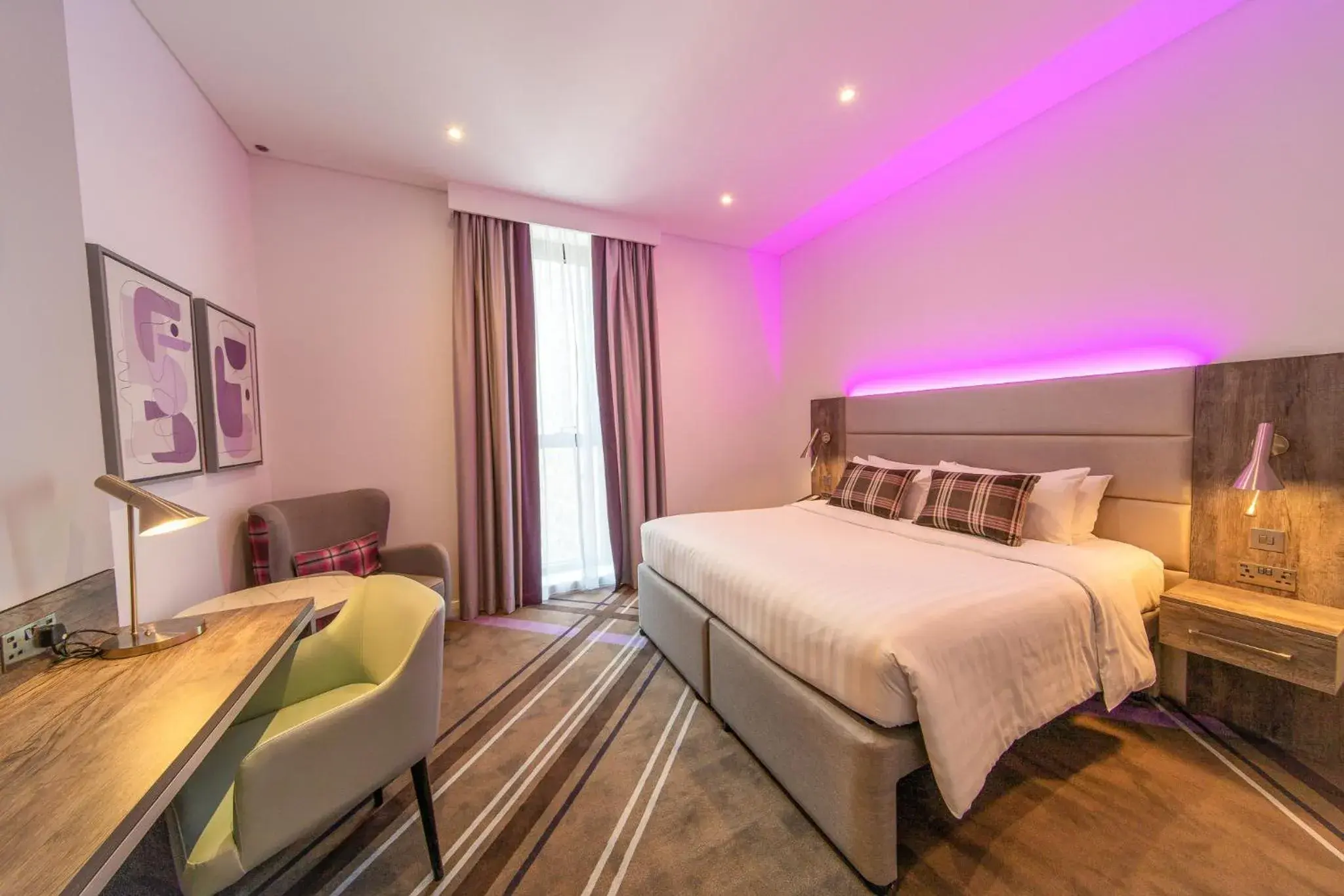 Double Room - Smoking - Drop off to Public Beach and Metro in Premier Inn Dubai Barsha Heights Double Room - Smoking - Drop off to Public Beach and Metro in Premier Inn Dubai Barsha Heights