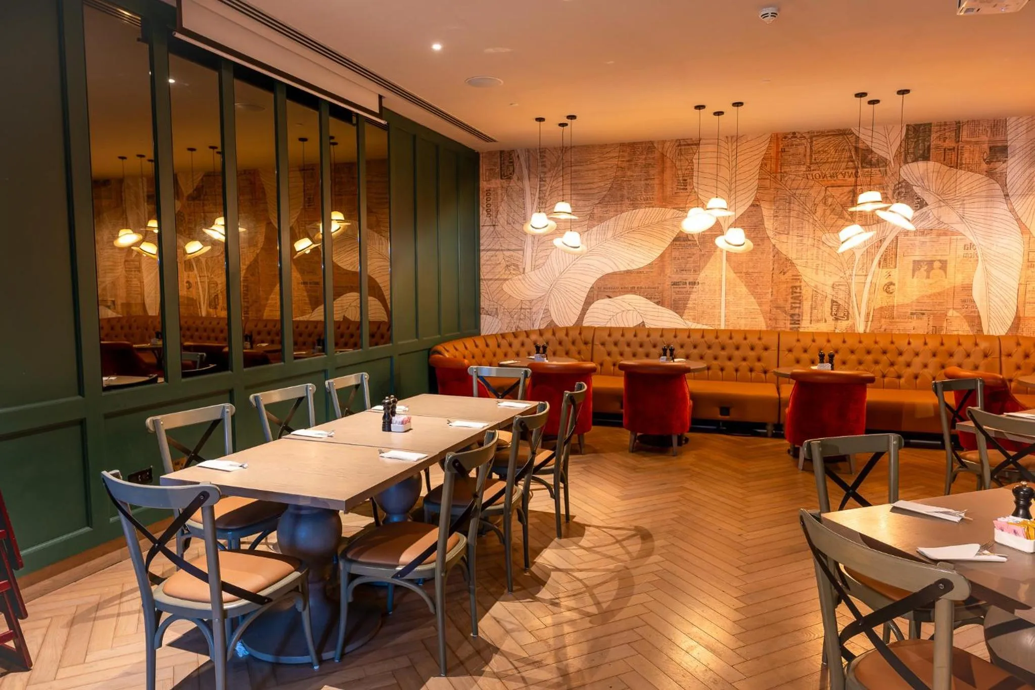 Restaurant/places to eat in Premier Inn Dubai Barsha Heights