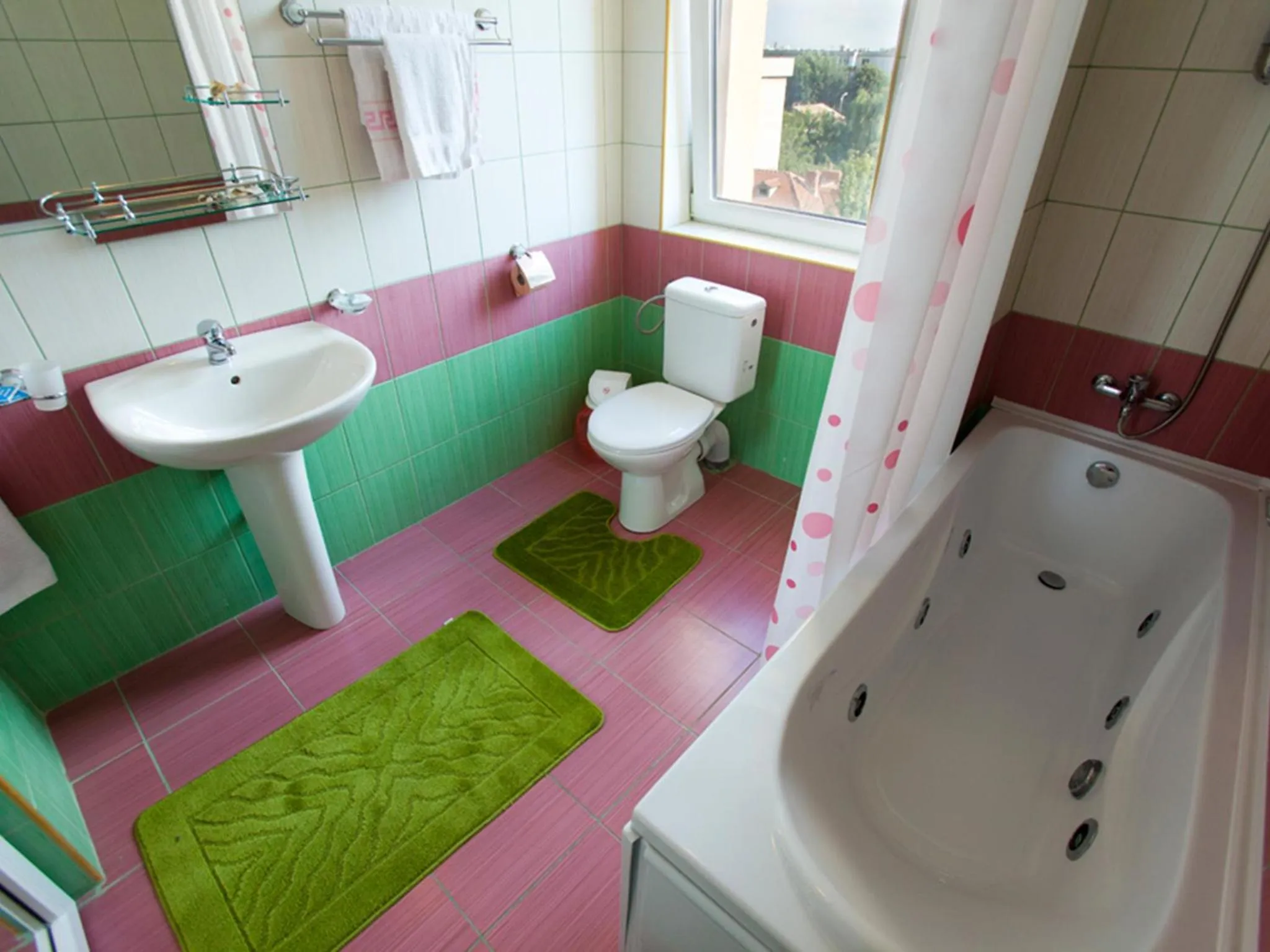 Day, Bathroom in Hotel La Gil